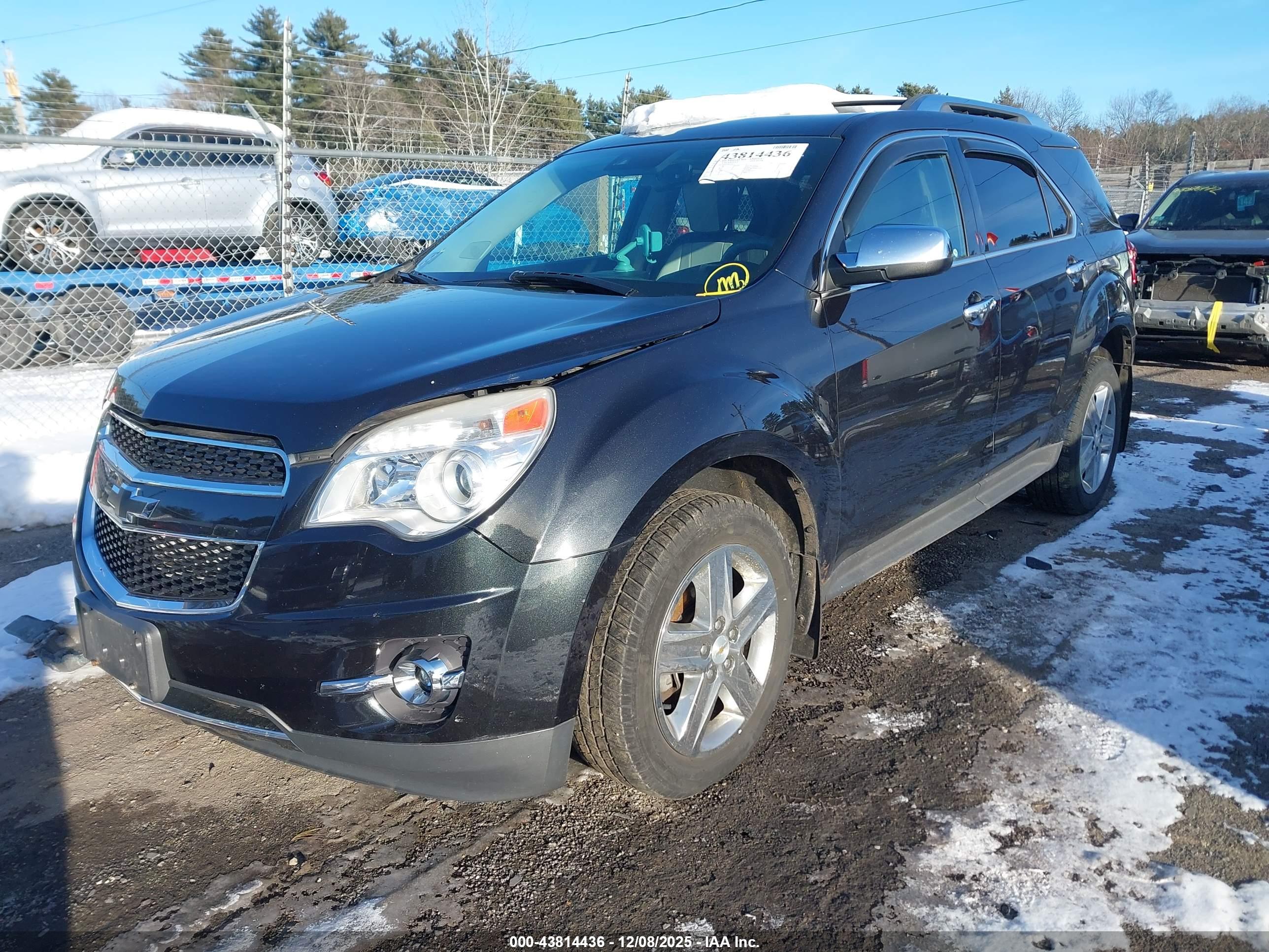 CHEVROLET EQUINOX image 2