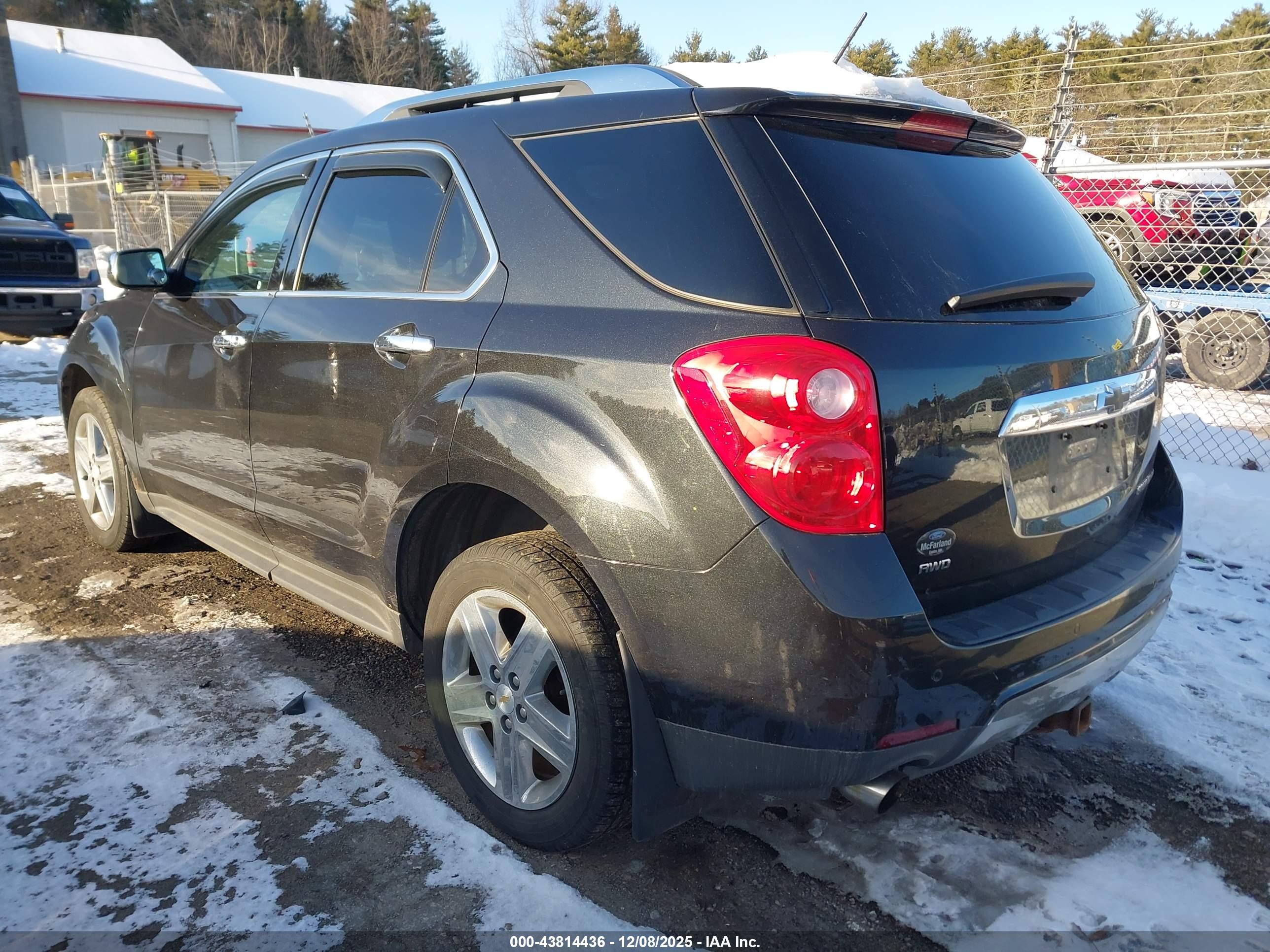 CHEVROLET EQUINOX image 3
