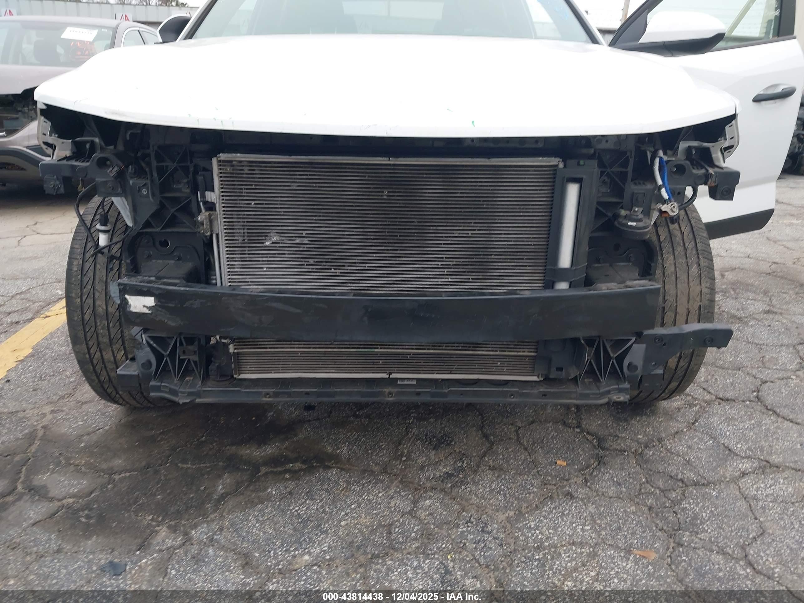 HYUNDAI SANTA image 6