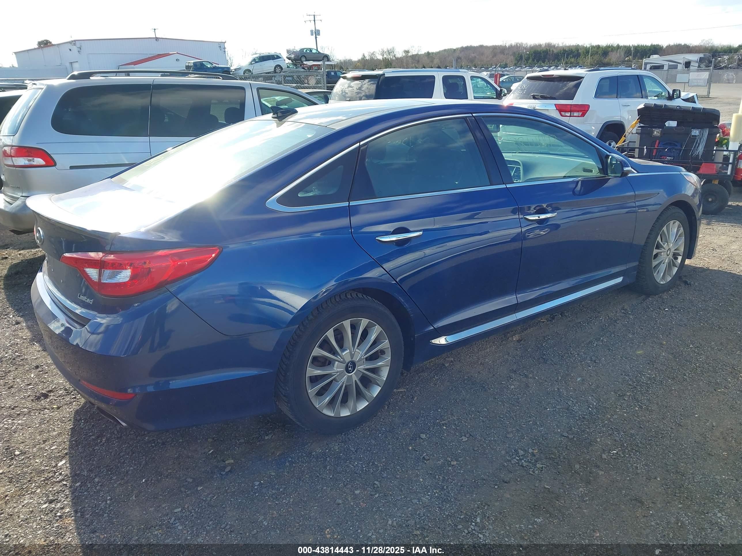 HYUNDAI SONATA image 4