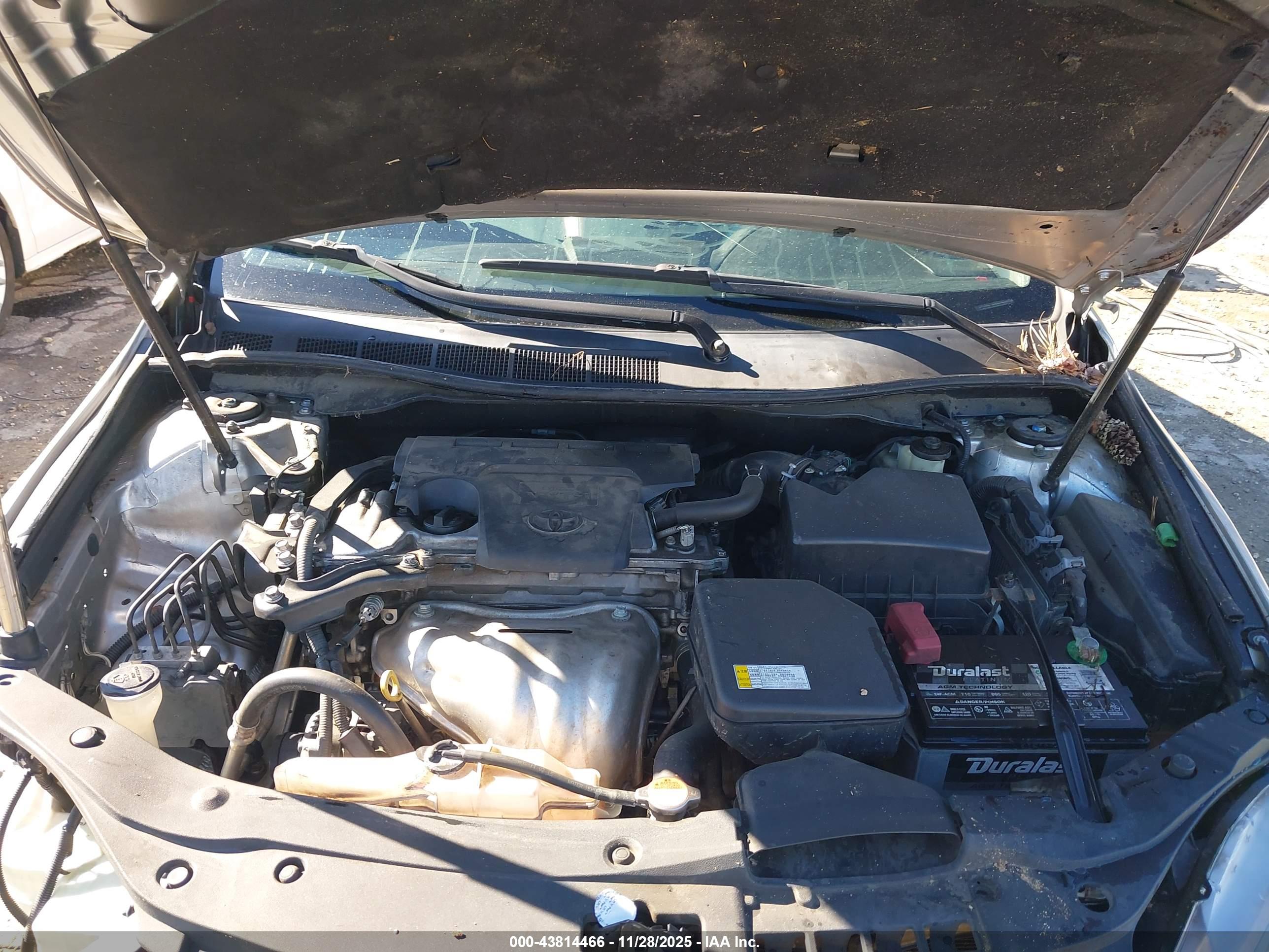 TOYOTA CAMRY image 10