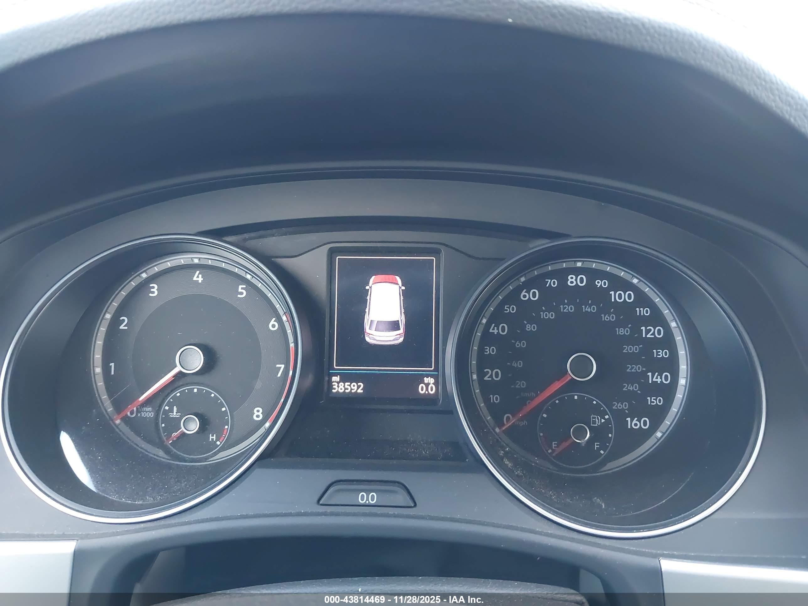 VOLKSWAGEN ATLAS image 7