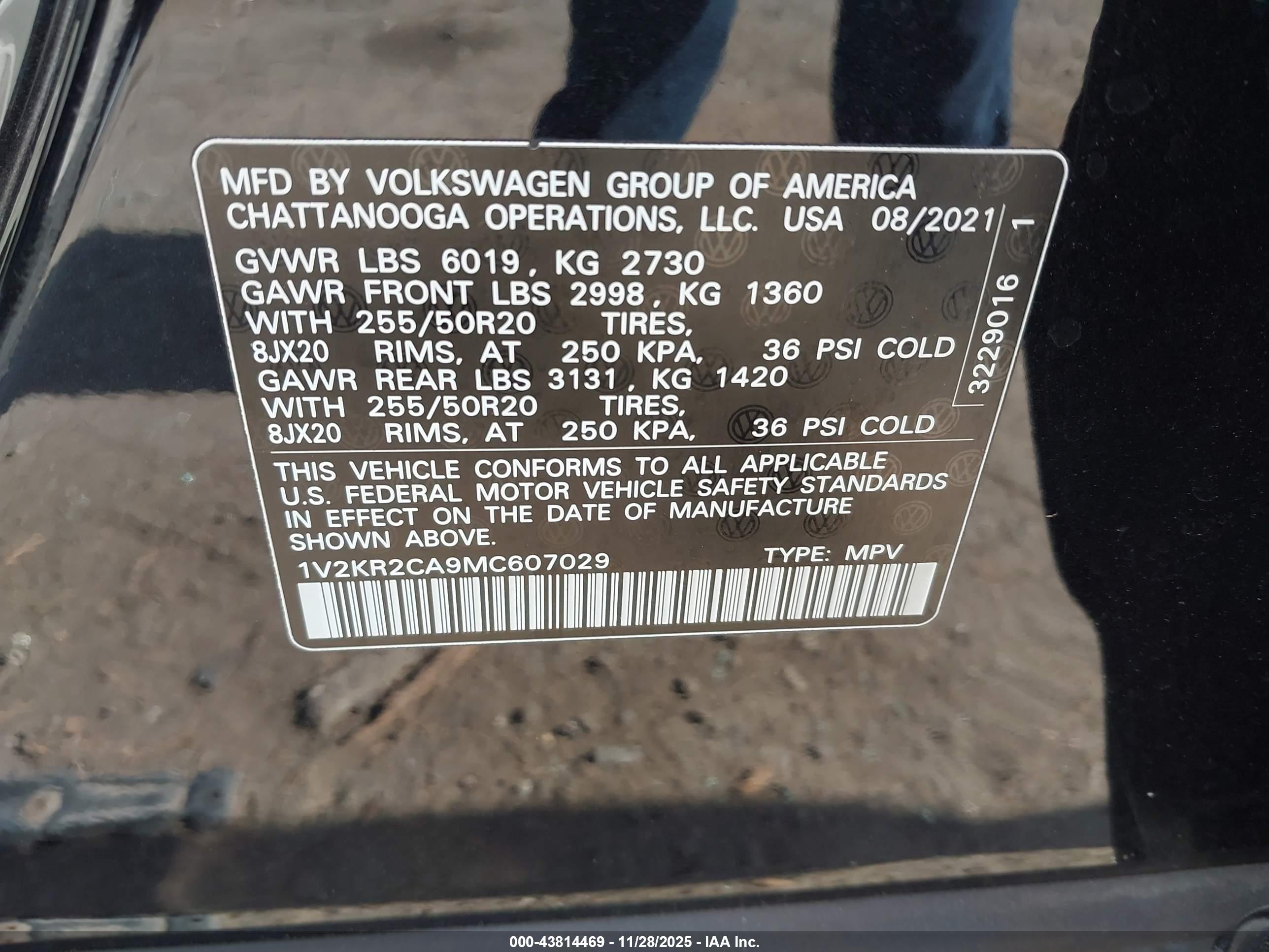 VOLKSWAGEN ATLAS image 9