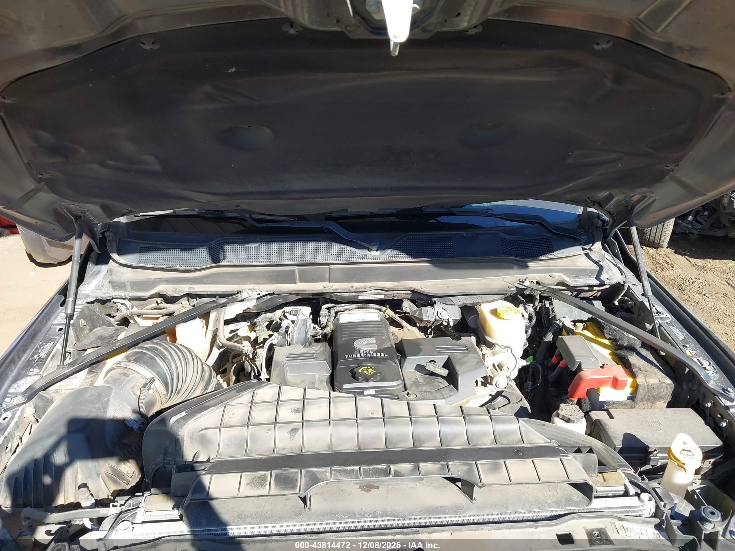 RAM 2500 image 10