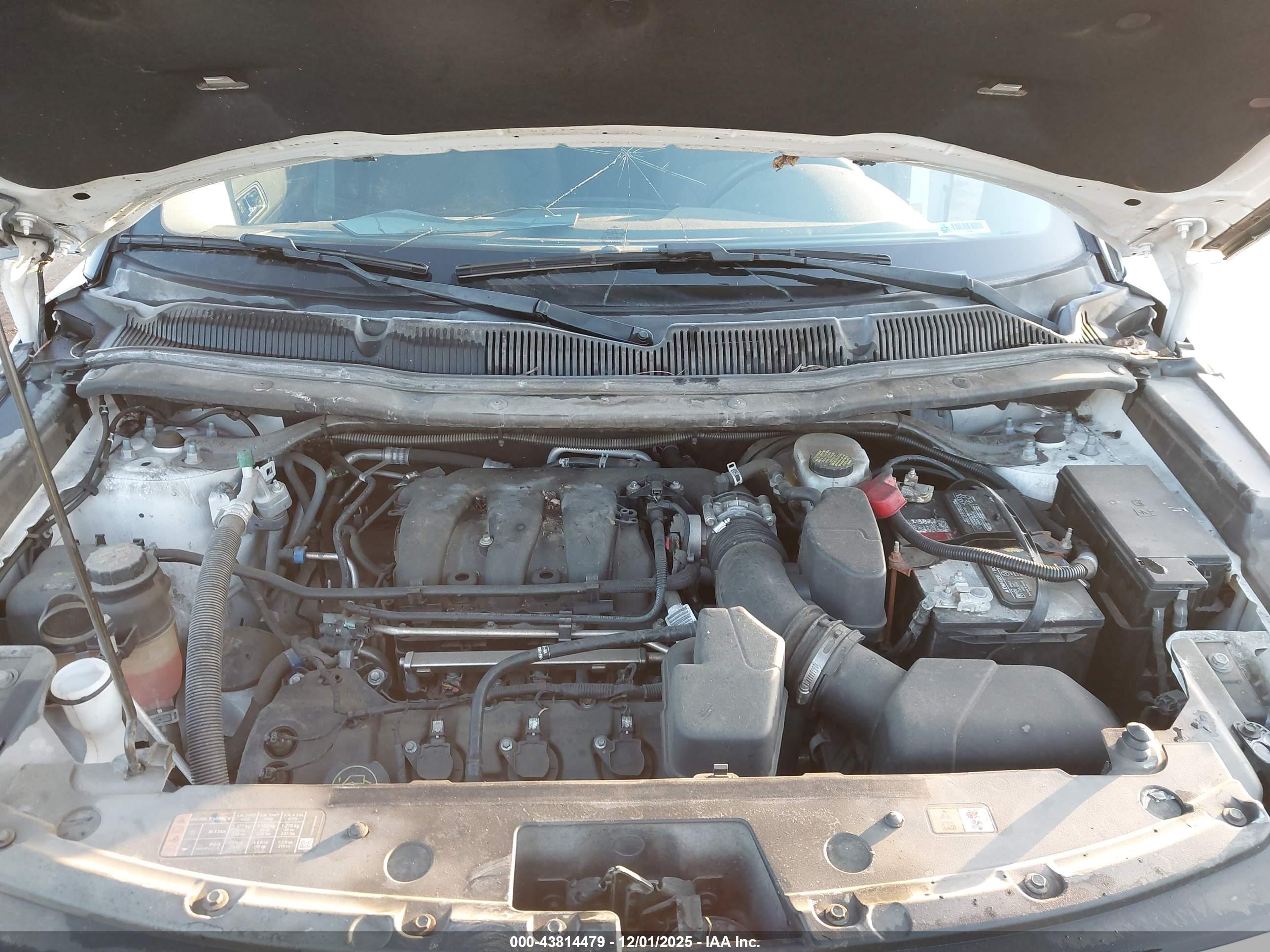 FORD EXPLORER image 10