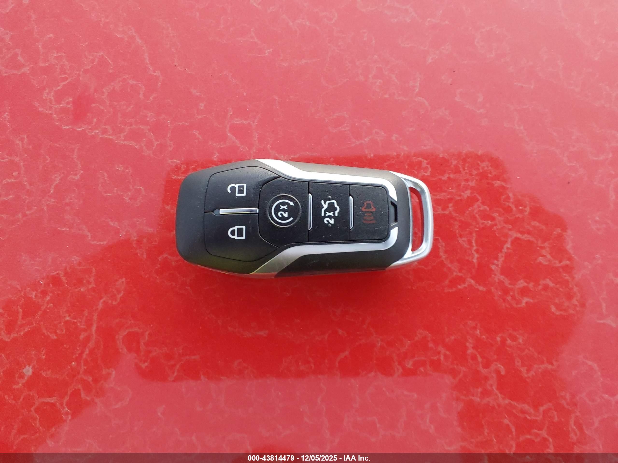 FORD EXPLORER image 11