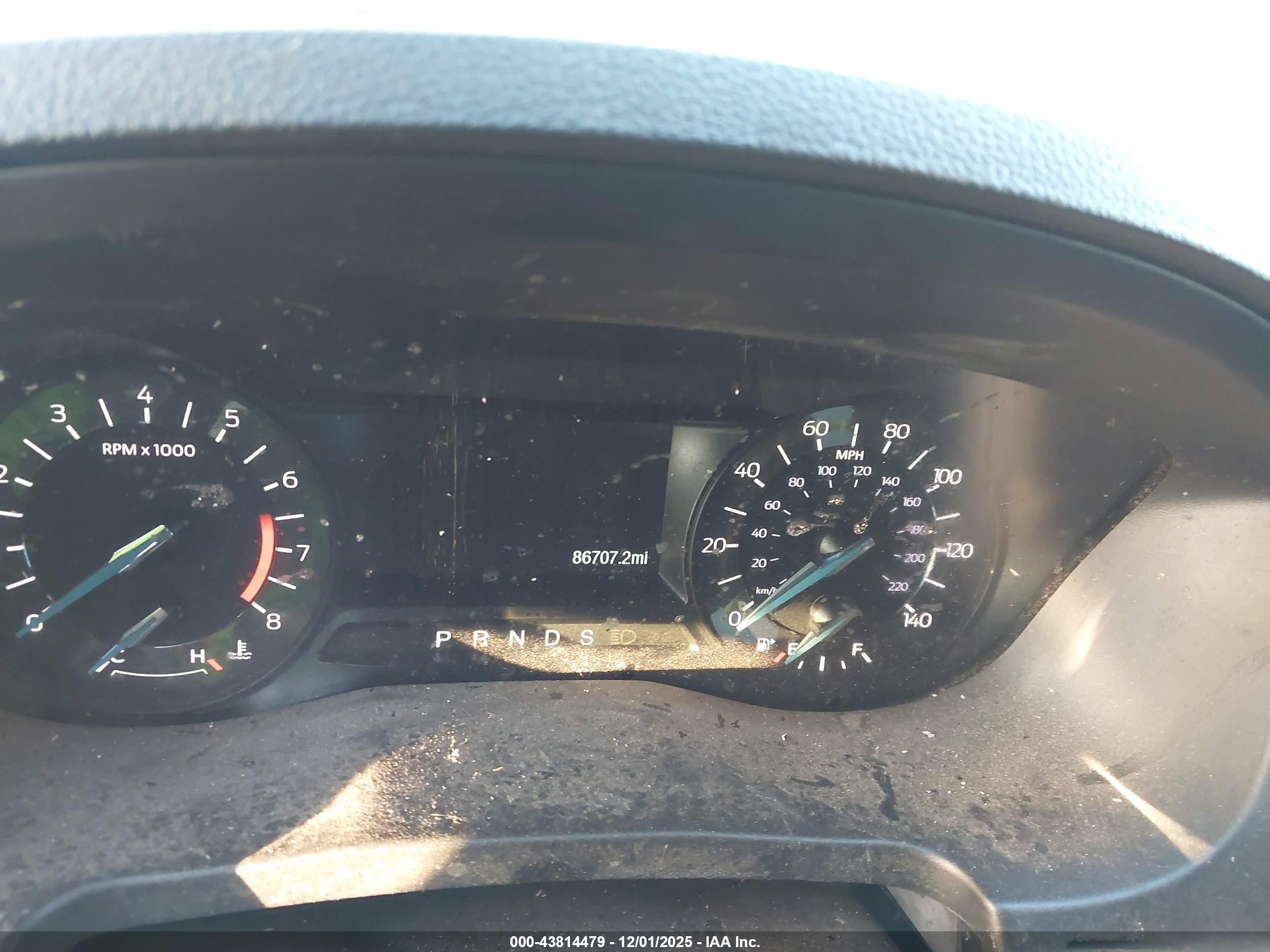 FORD EXPLORER image 7