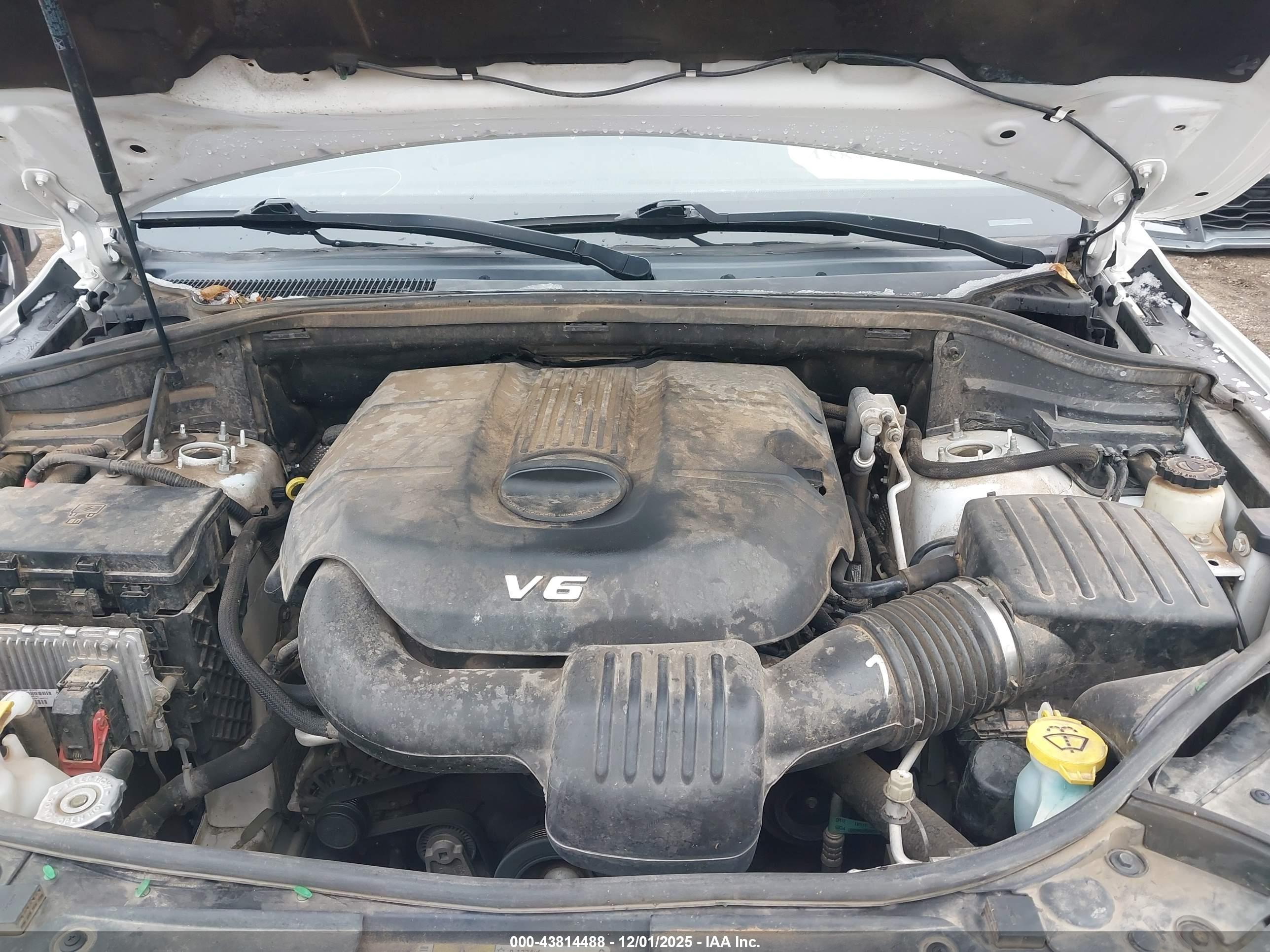 JEEP GRAND image 6