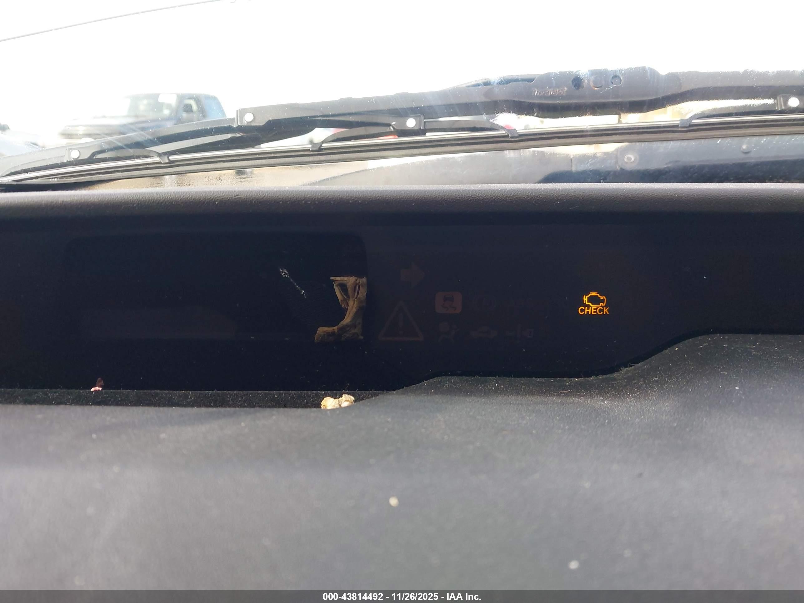 TOYOTA PRIUS image 7
