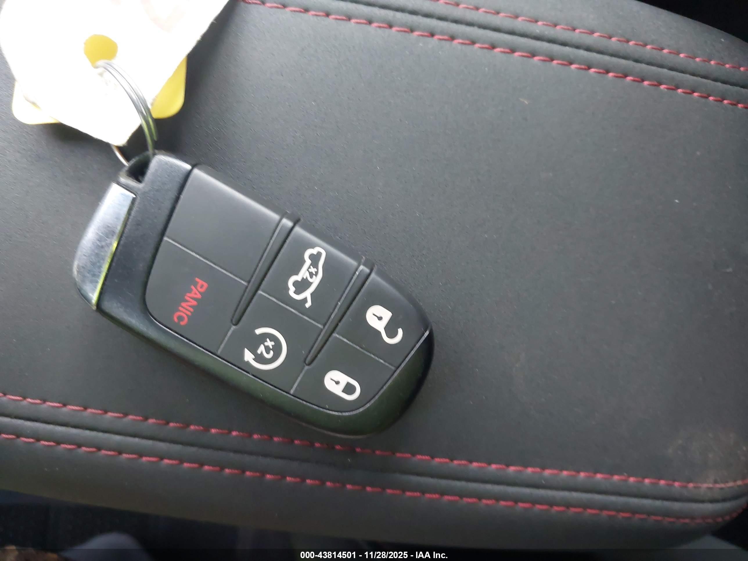 DODGE HORNET image 11