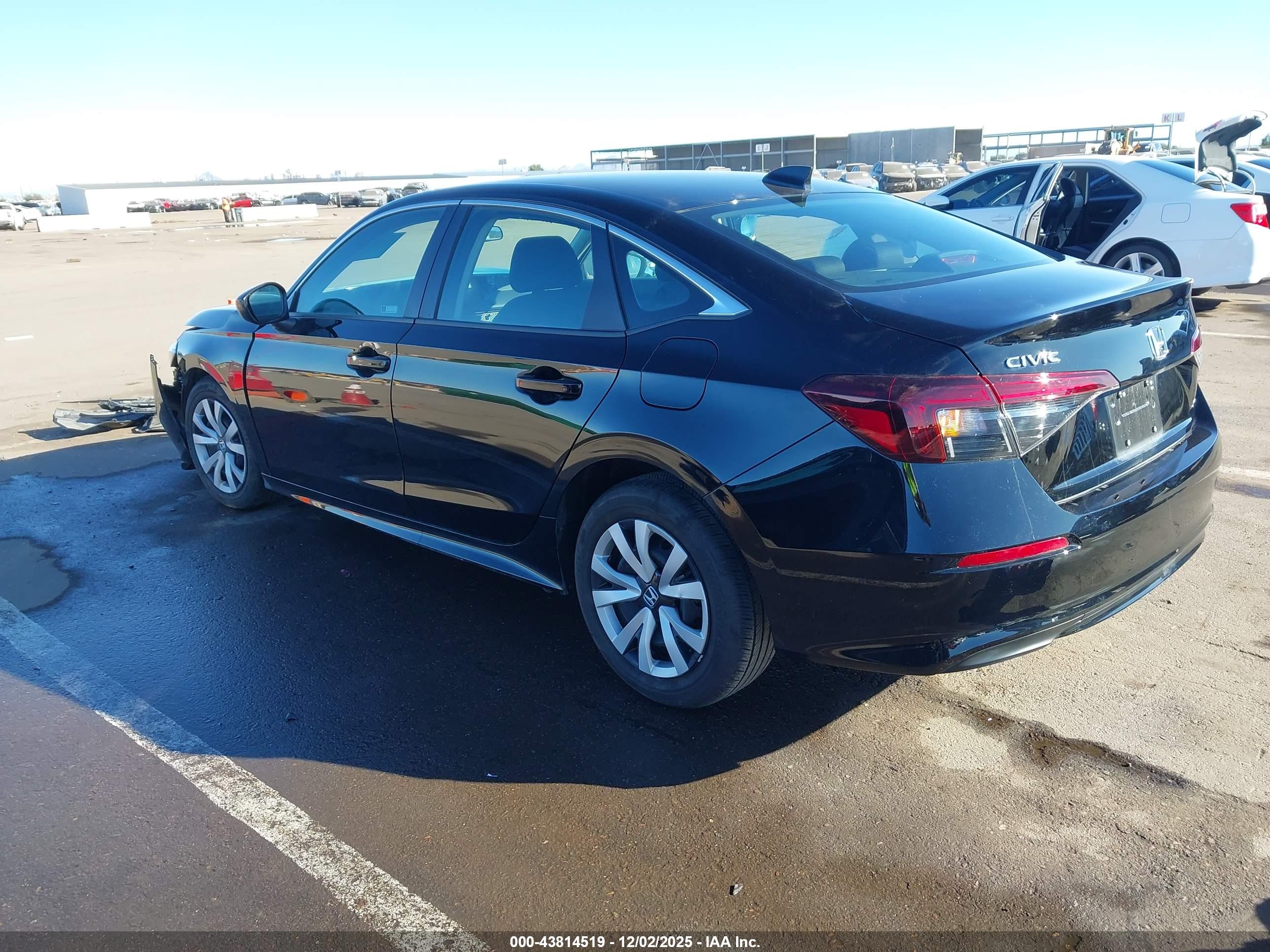HONDA CIVIC image 3