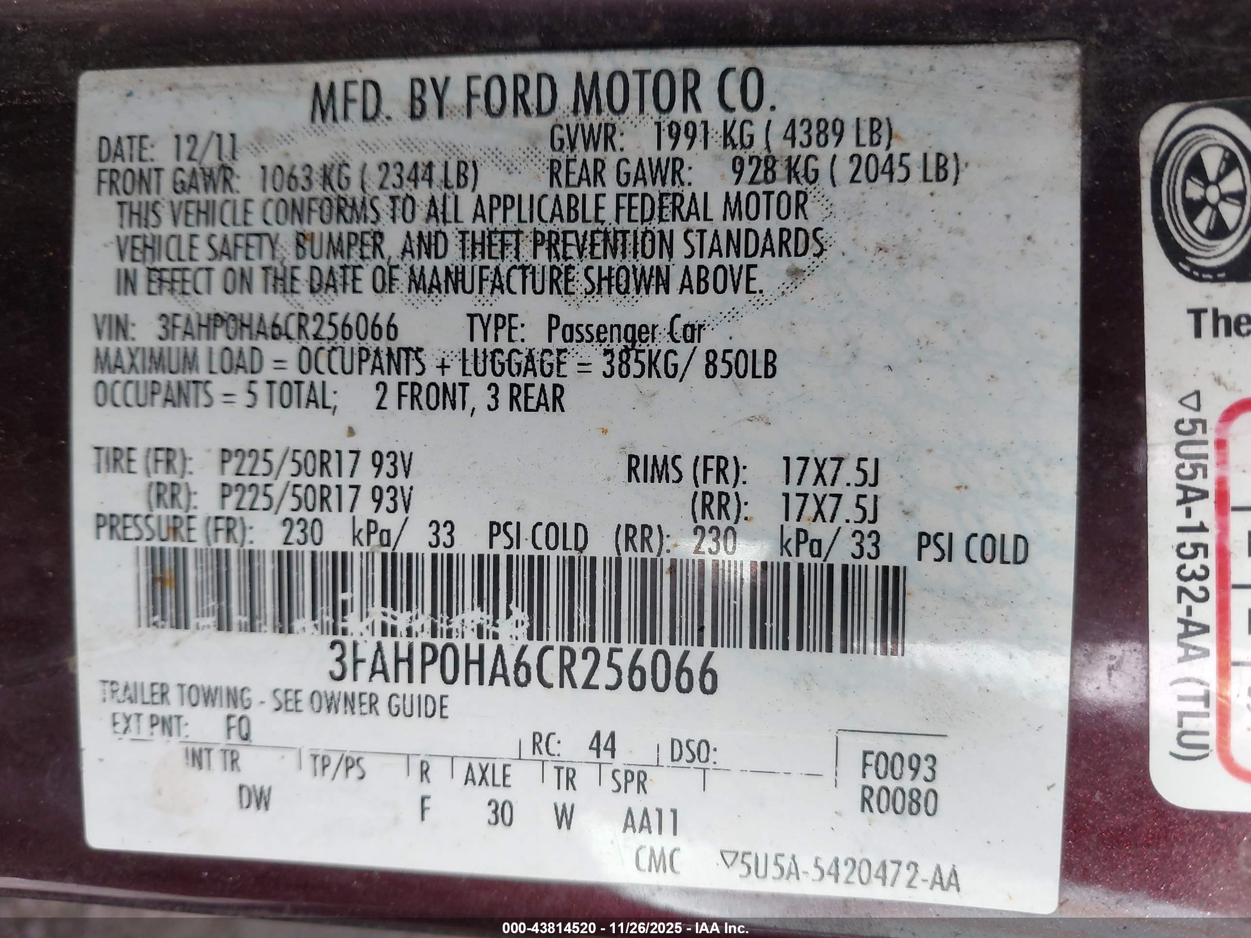 FORD FUSION image 9
