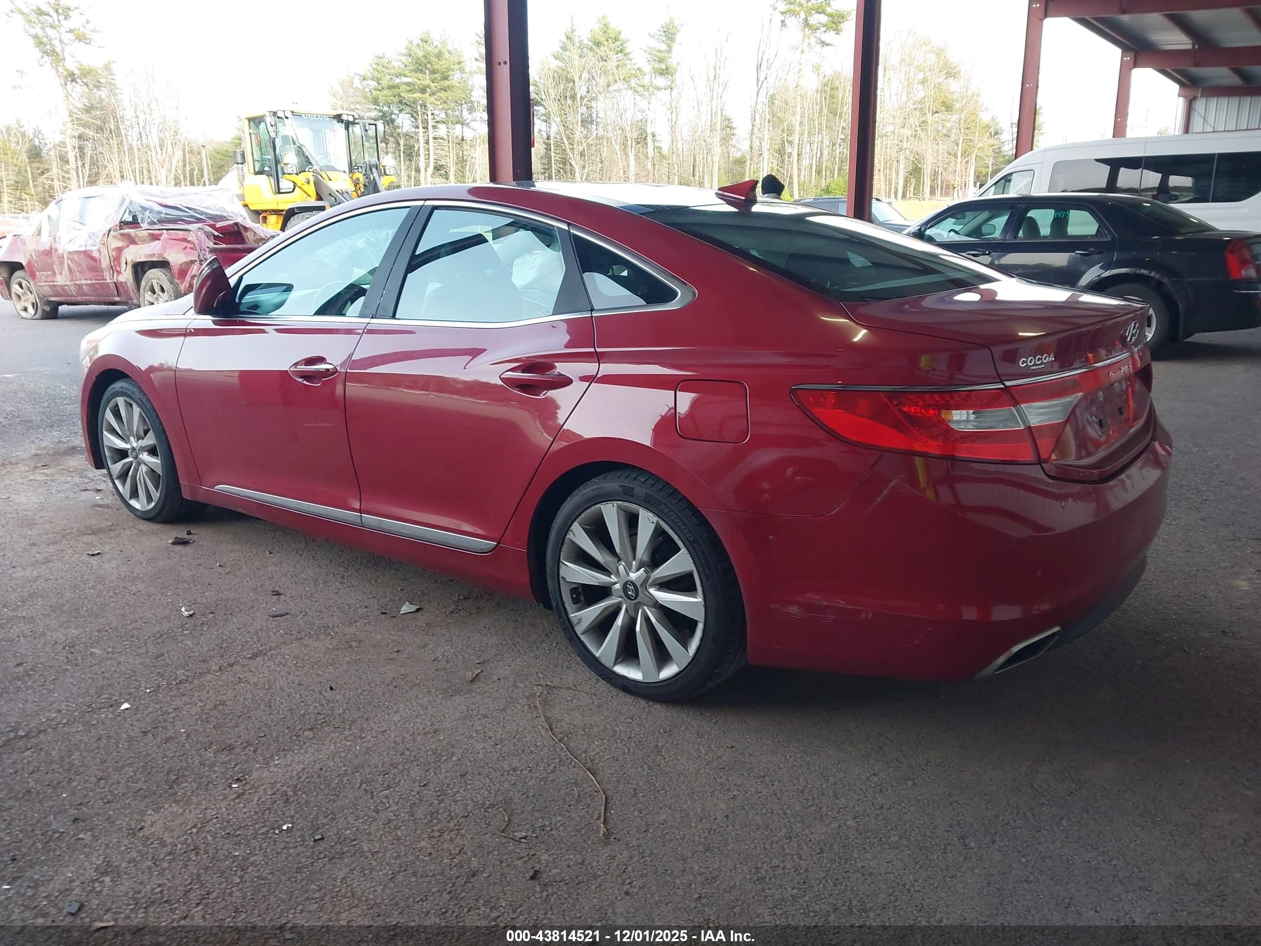 HYUNDAI AZERA image 3
