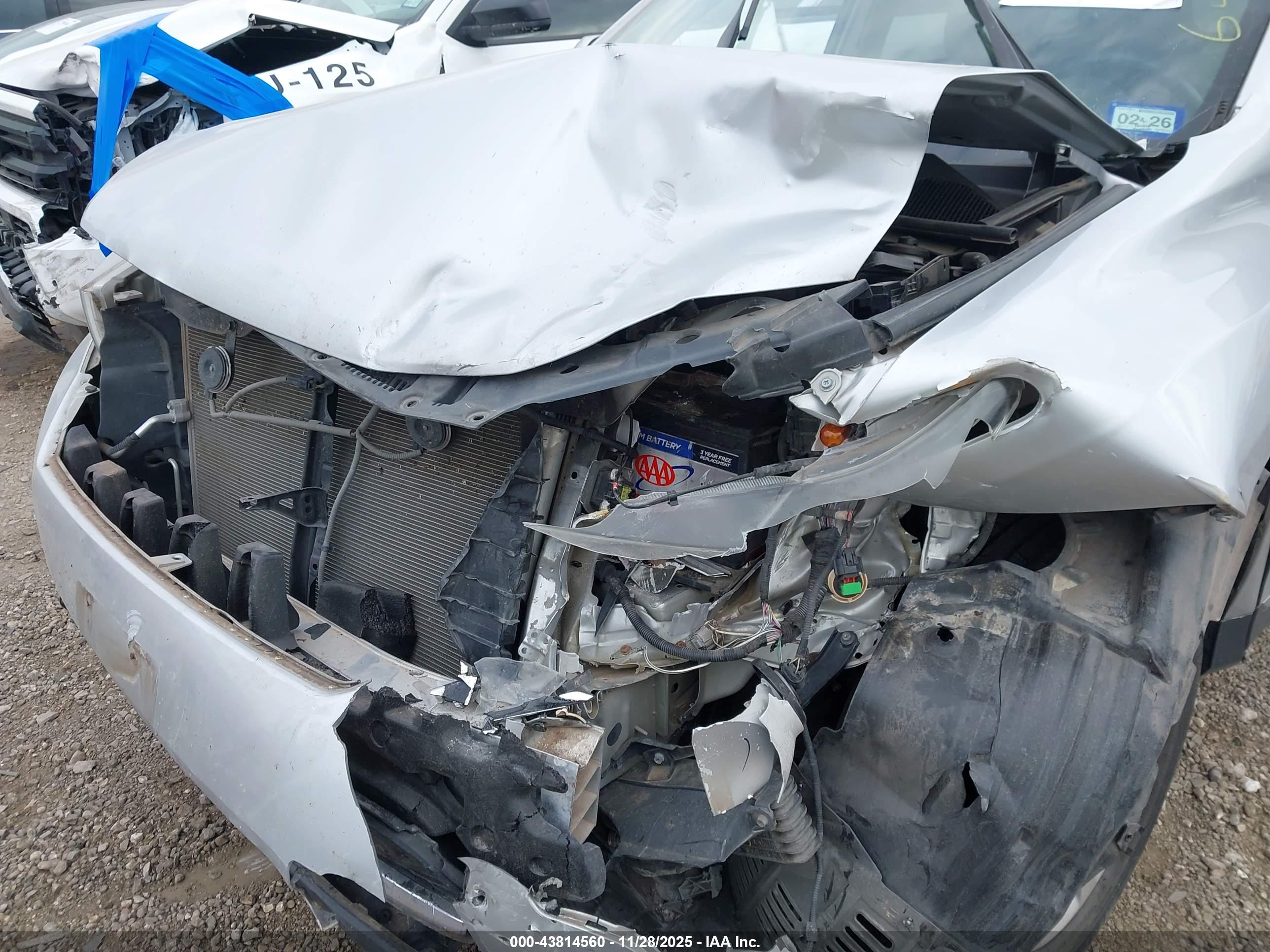 TOYOTA HIGHLANDER image 6