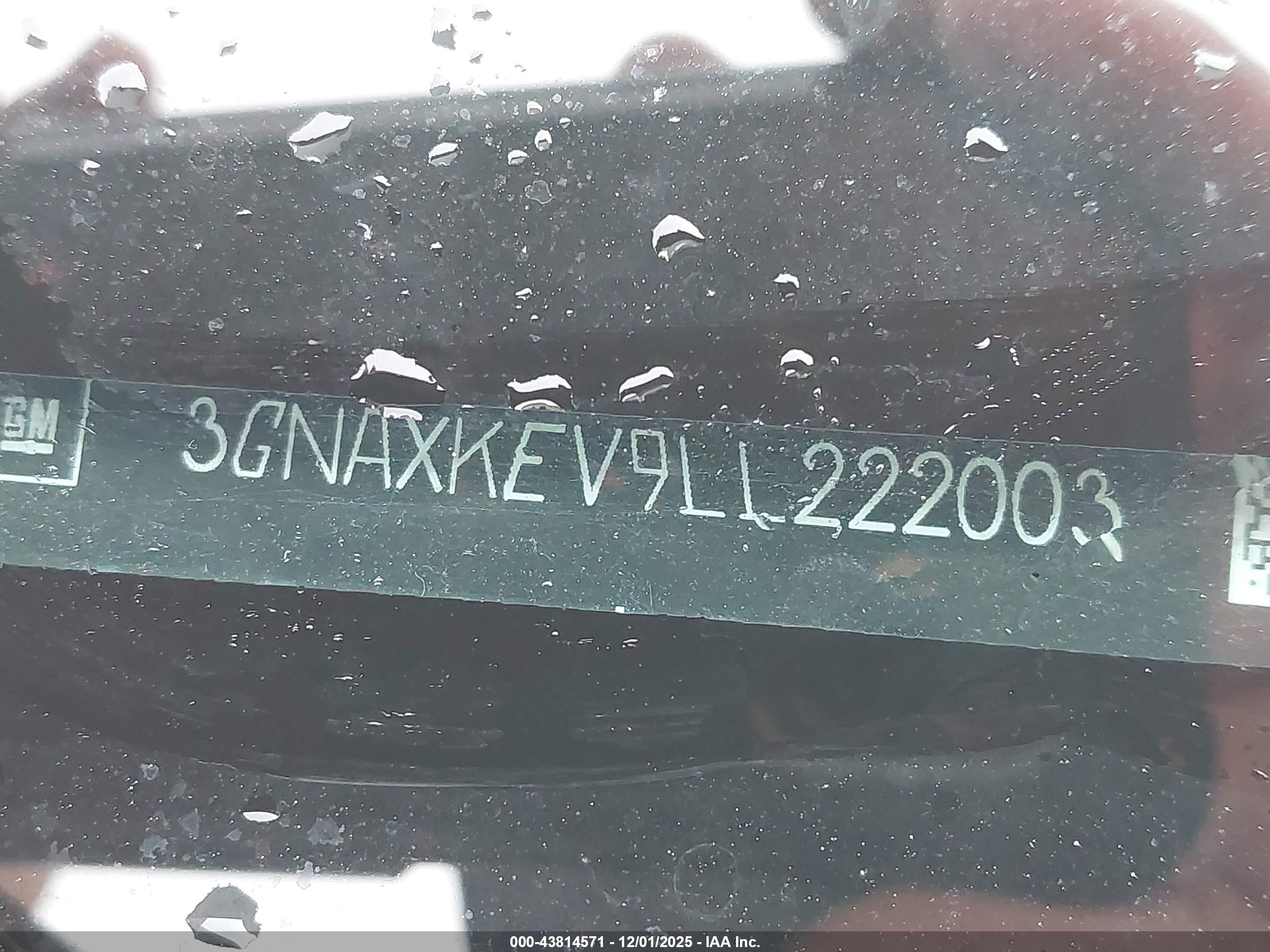 CHEVROLET EQUINOX image 9