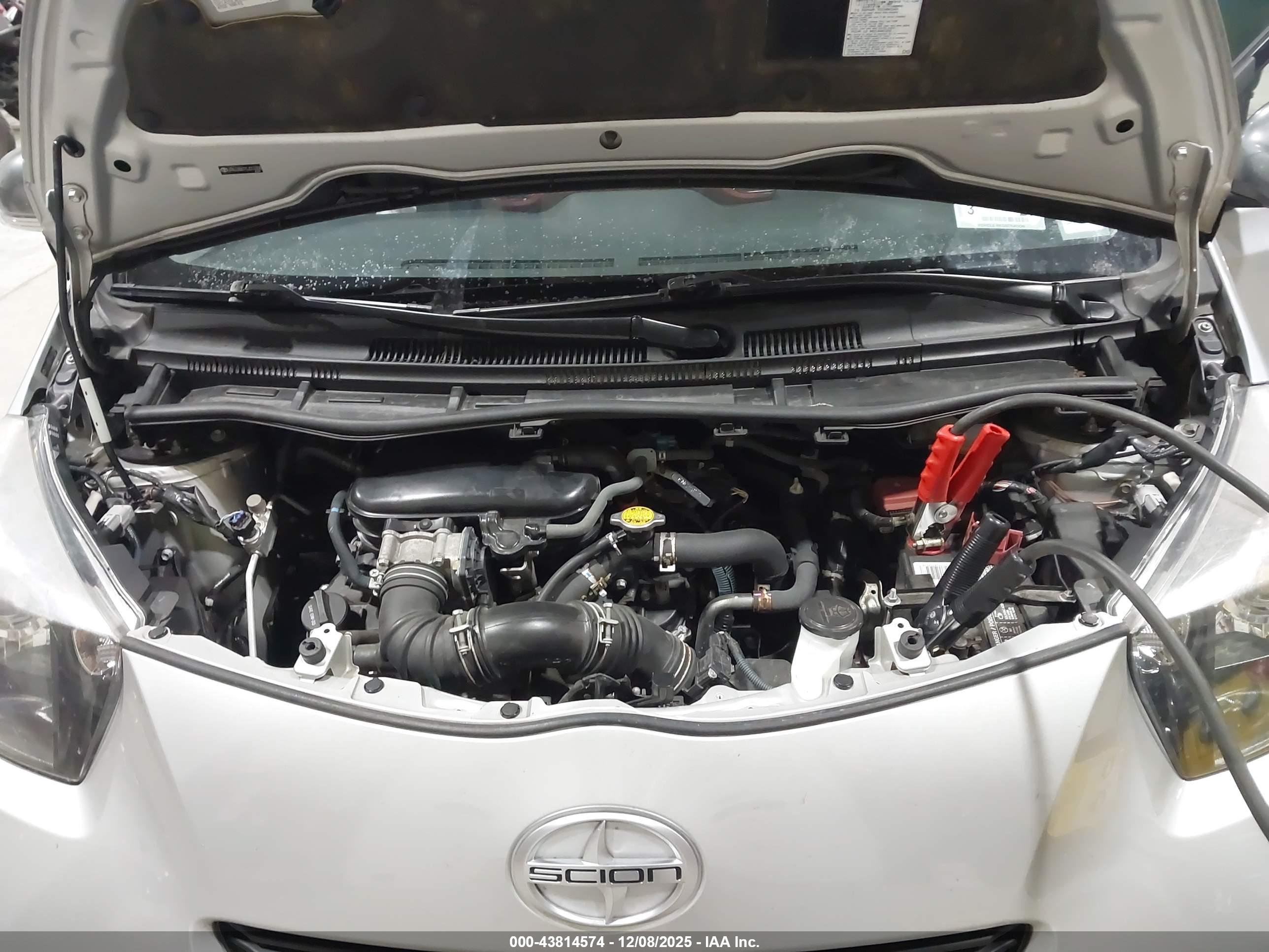 SCION IQ image 10
