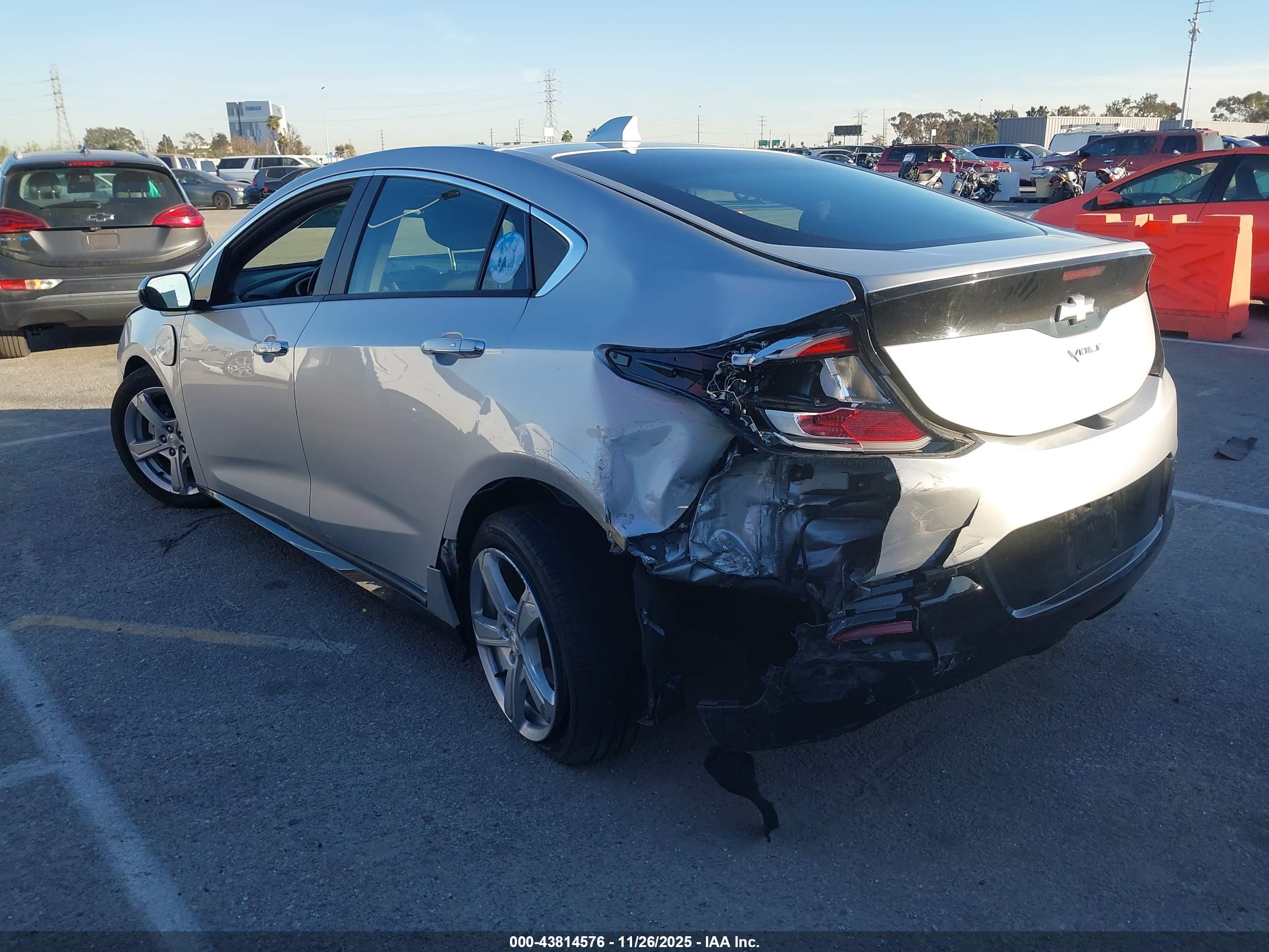 CHEVROLET VOLT image 3