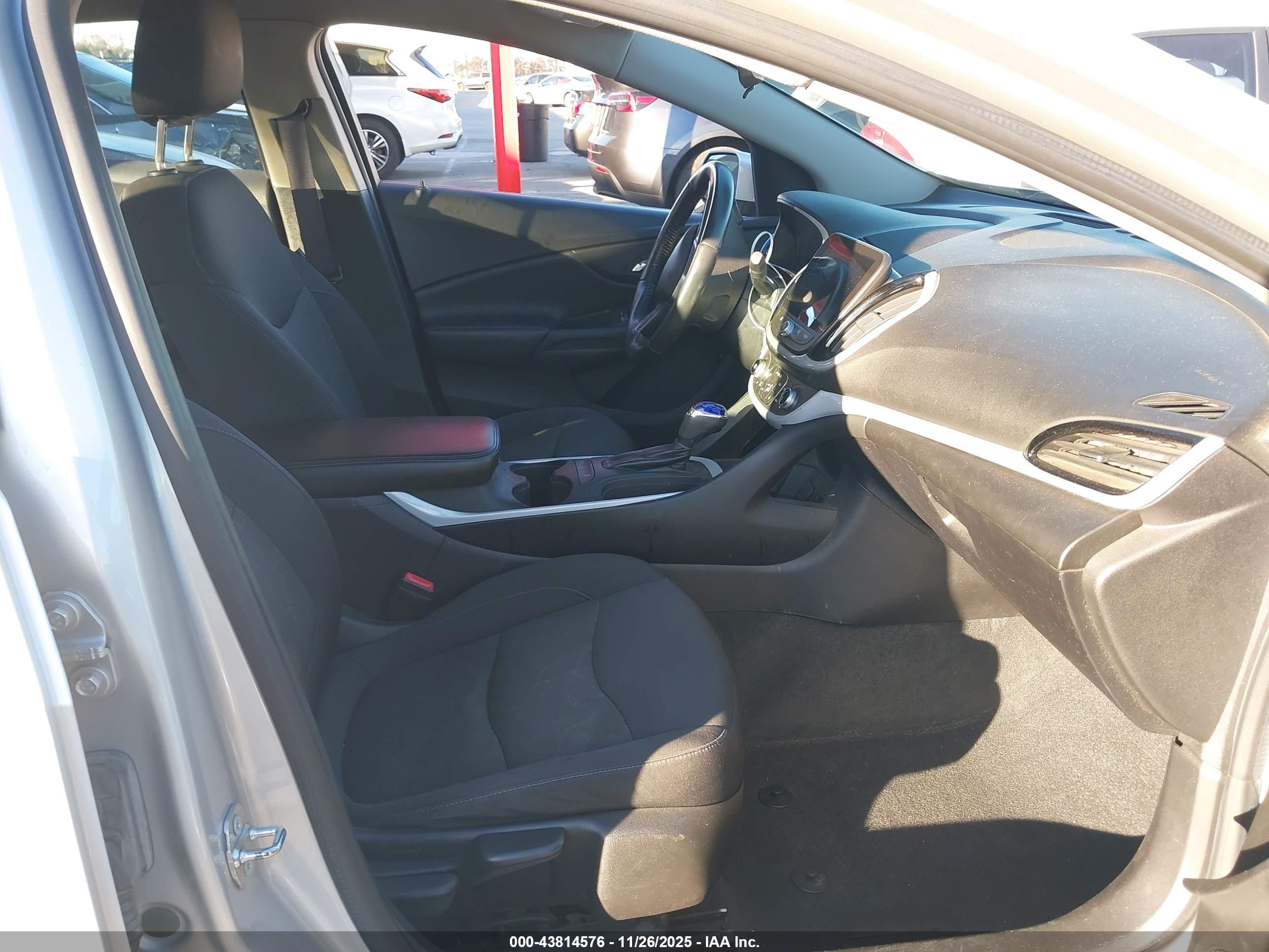 CHEVROLET VOLT image 5