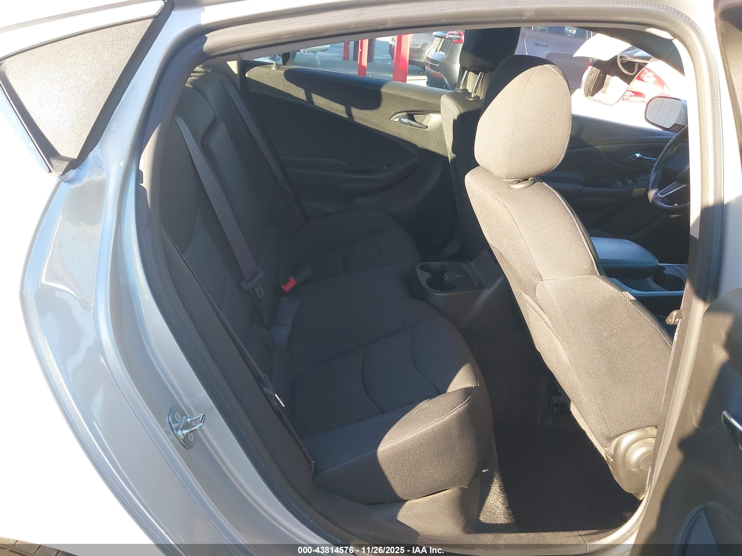 CHEVROLET VOLT image 8