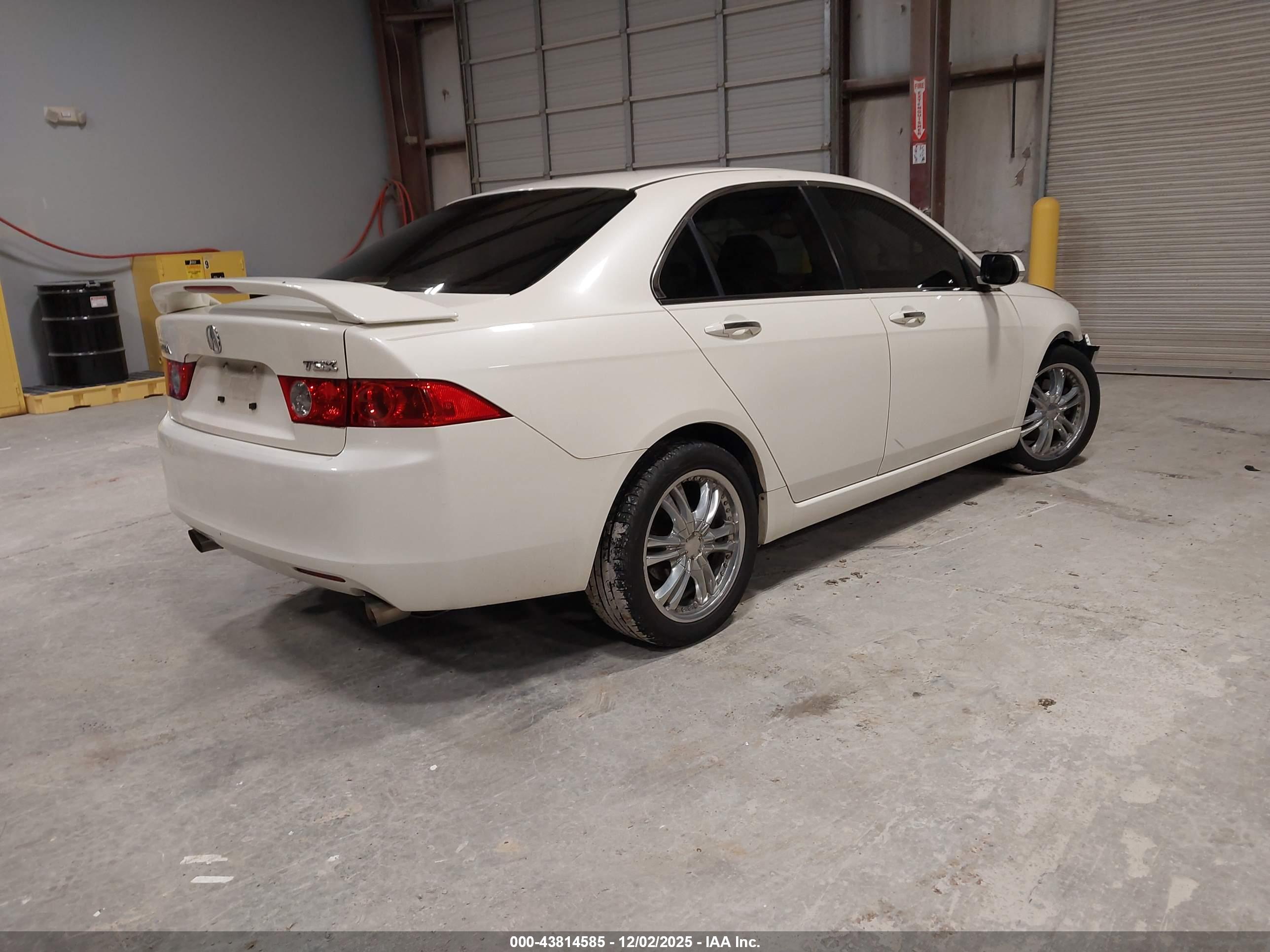 ACURA TSX image 4