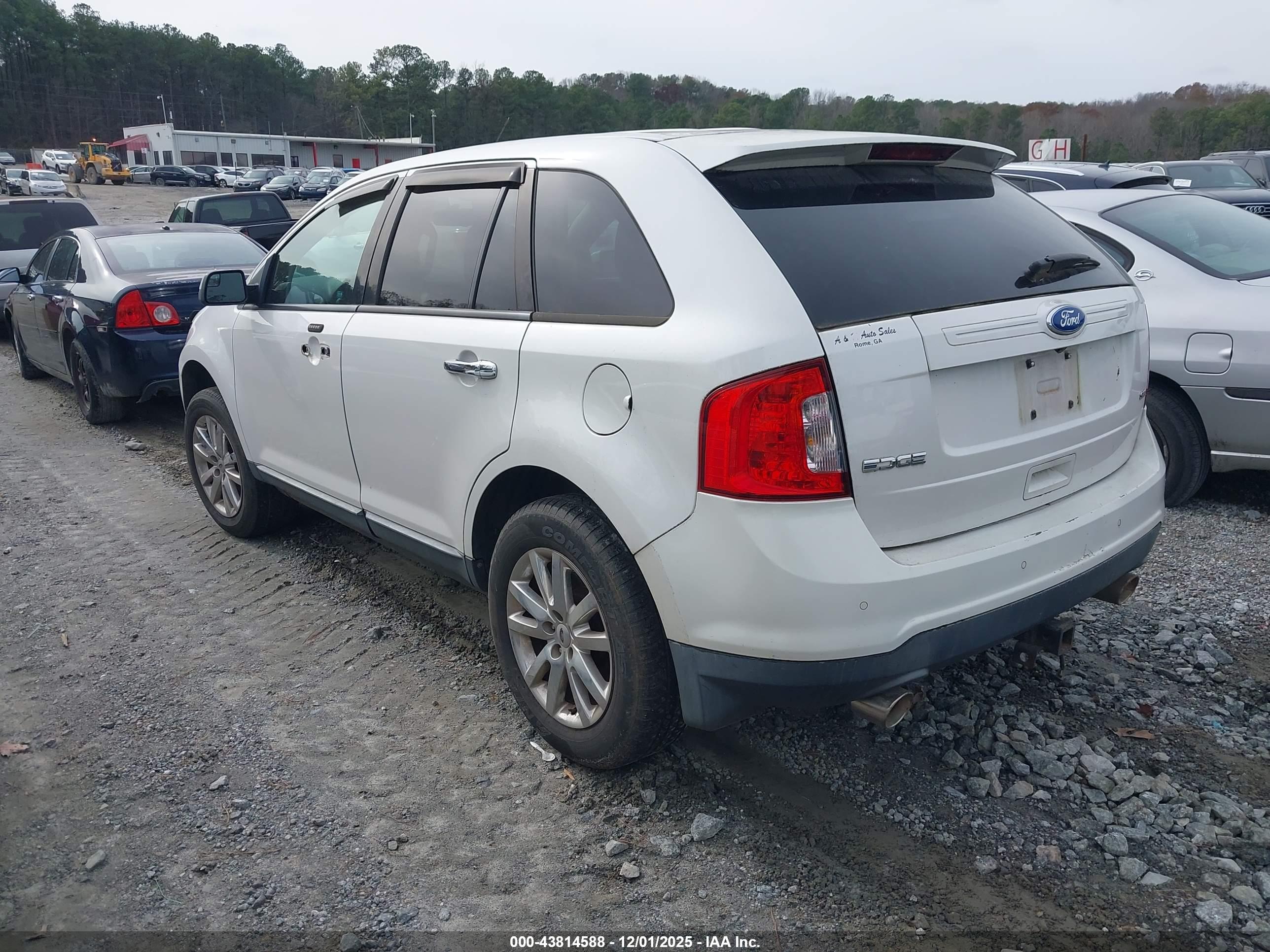 FORD EDGE image 3