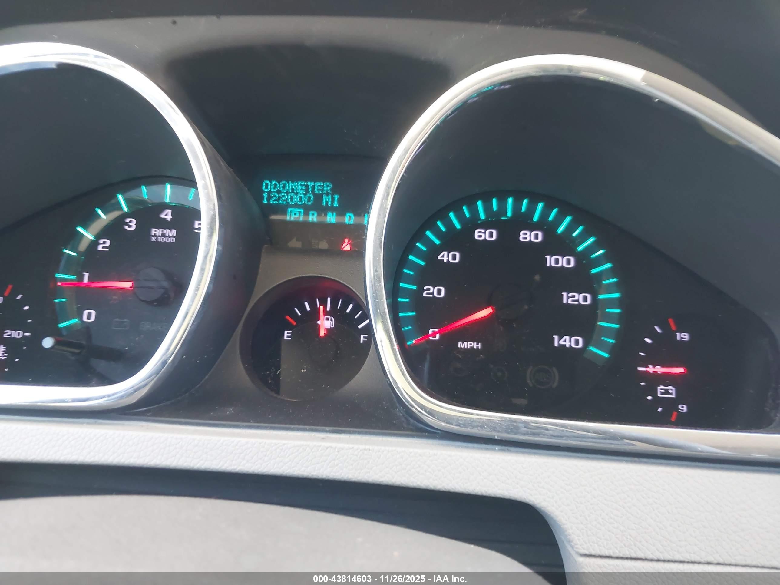 CHEVROLET TRAVERSE image 7