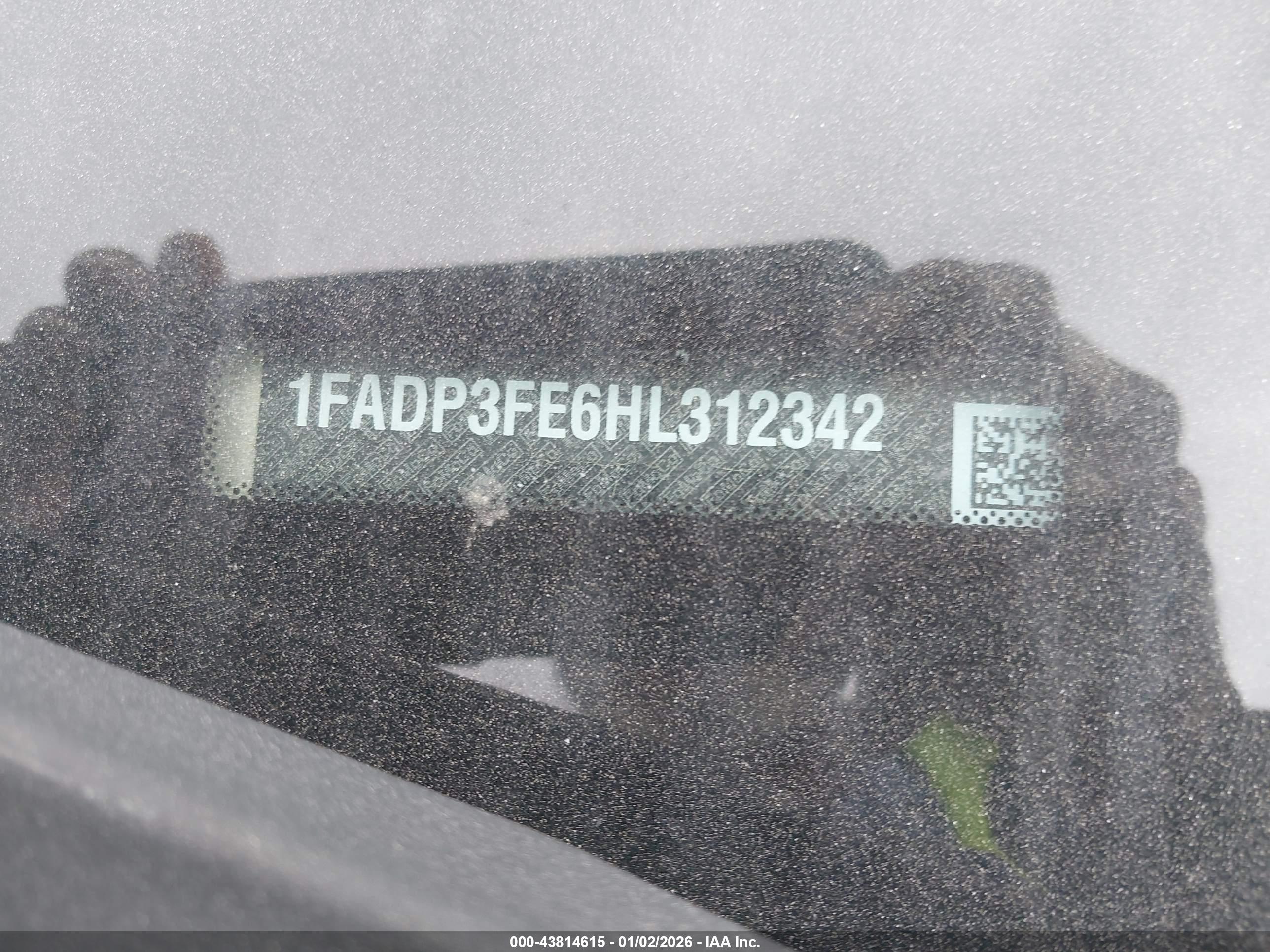 FORD FOCUS image 9