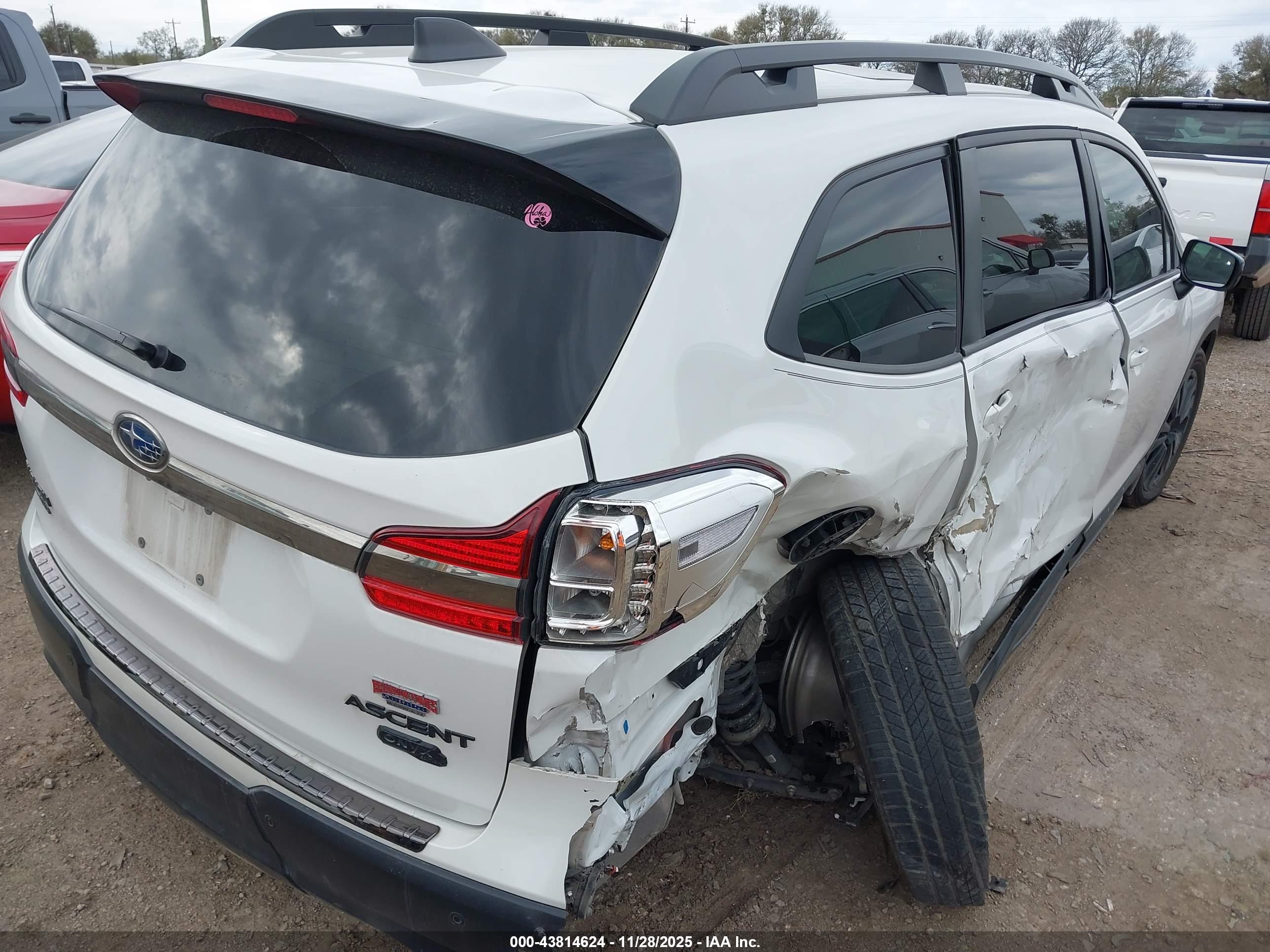 SUBARU ASCENT image 4