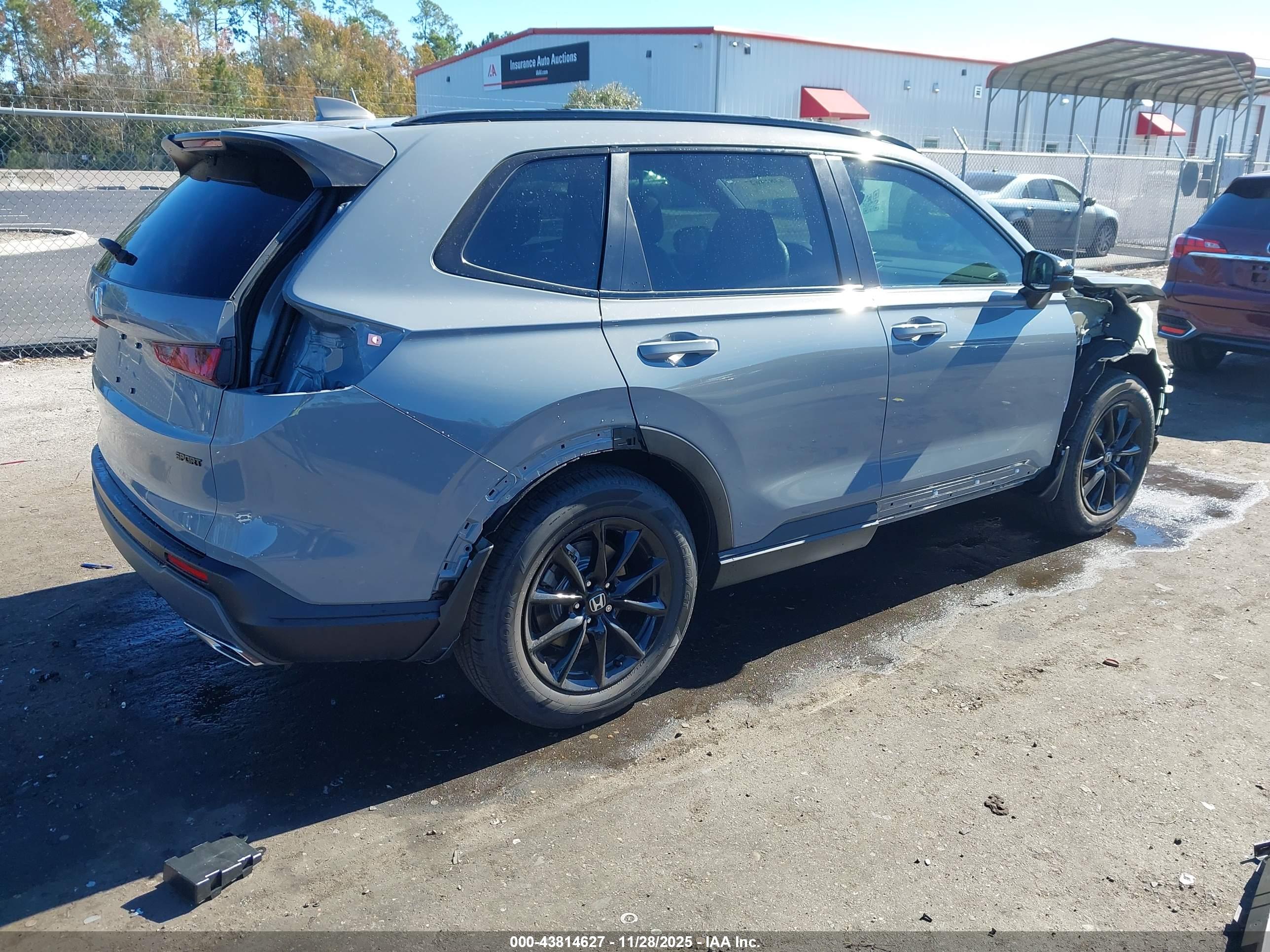 HONDA CR-V image 4