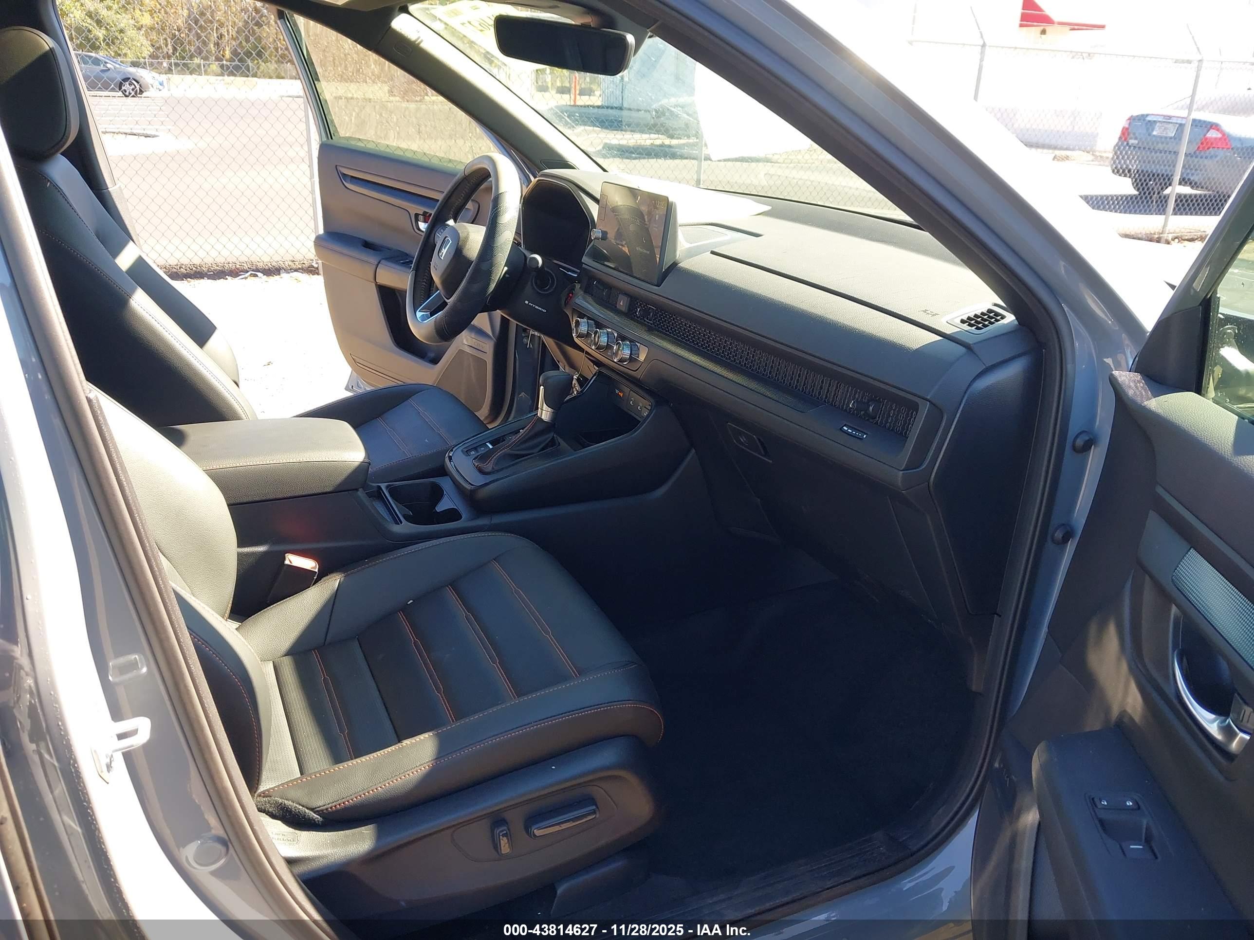 HONDA CR-V image 5