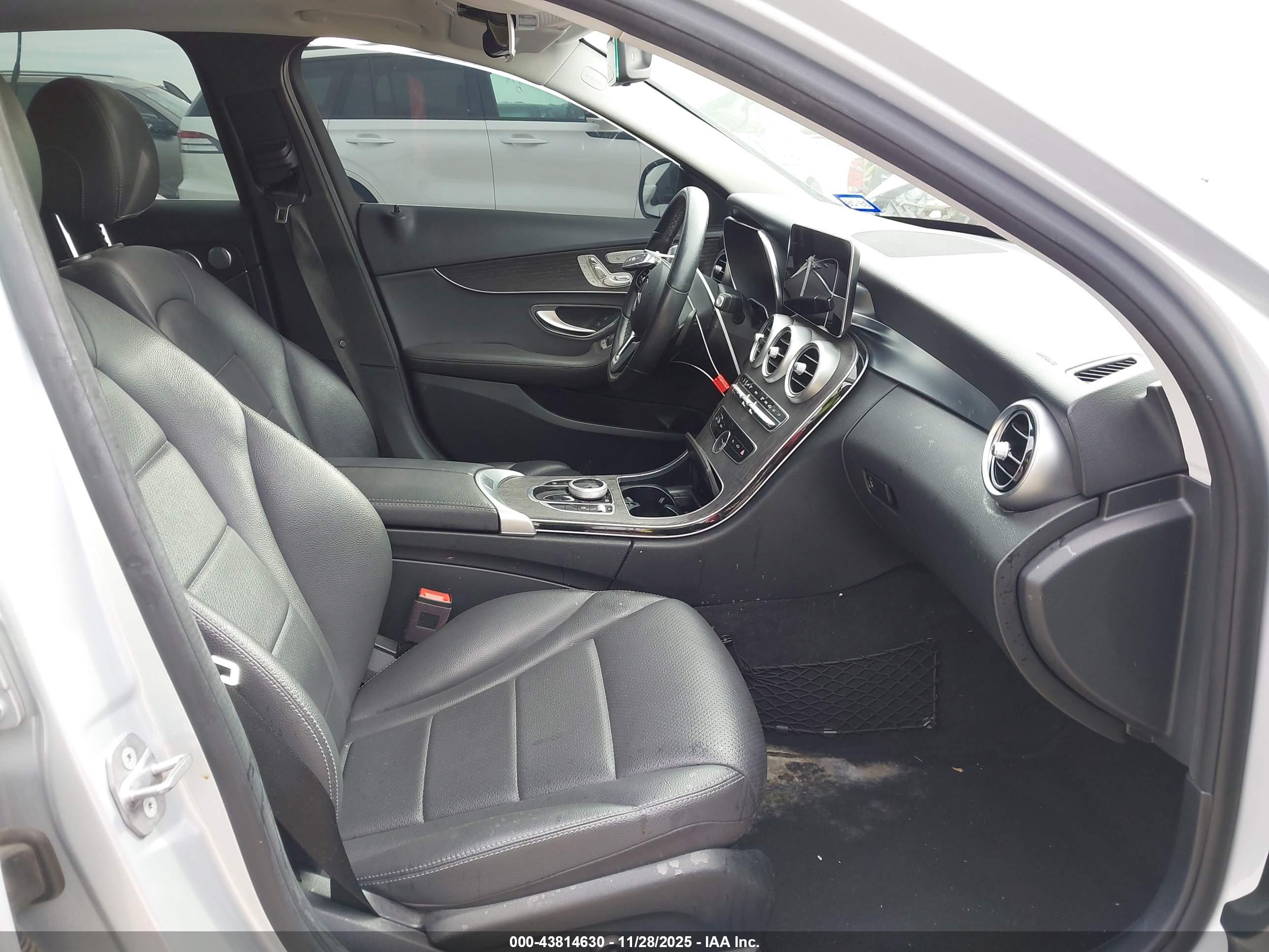 MERCEDES-BENZ C image 5