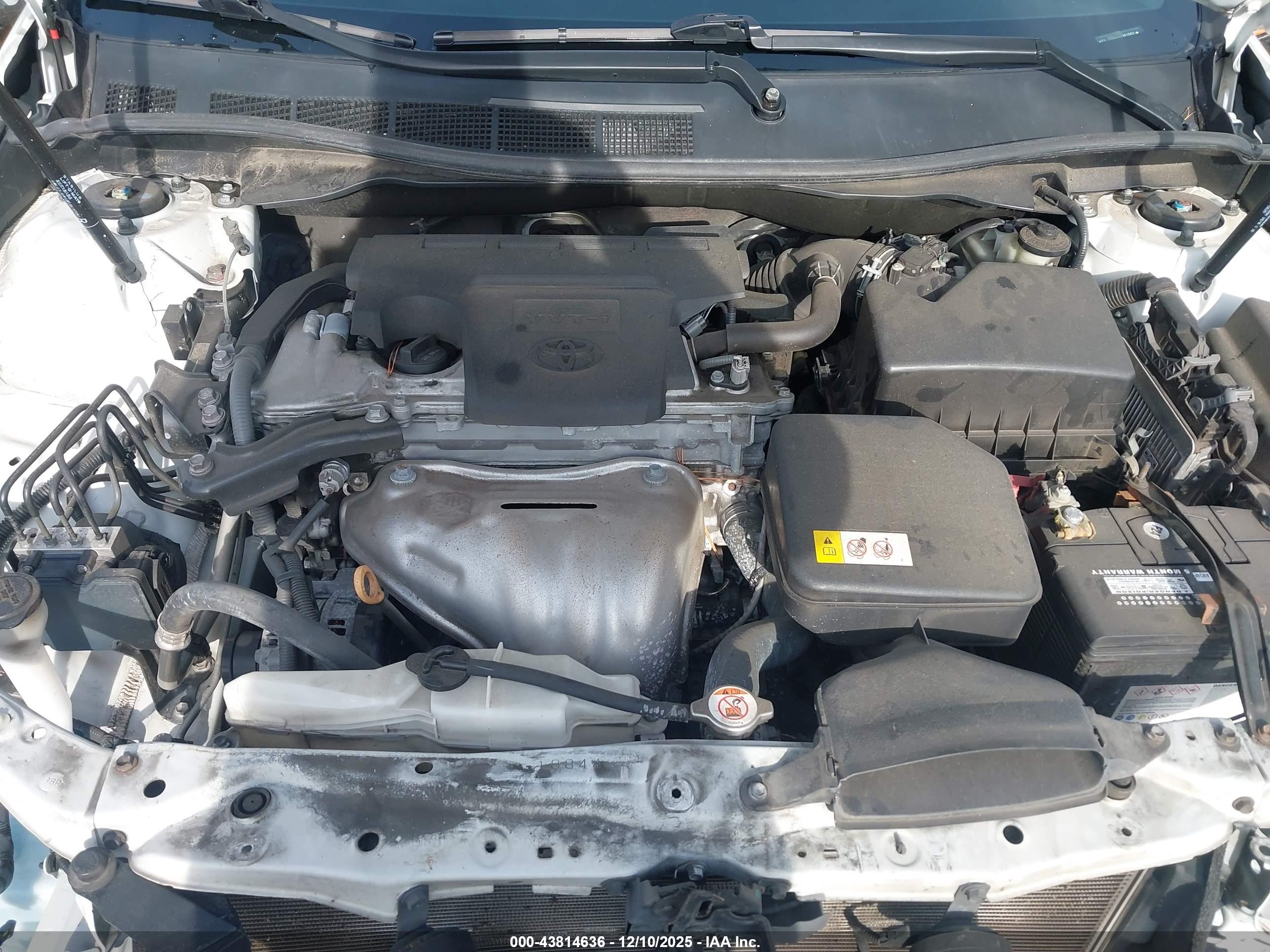 TOYOTA CAMRY image 10