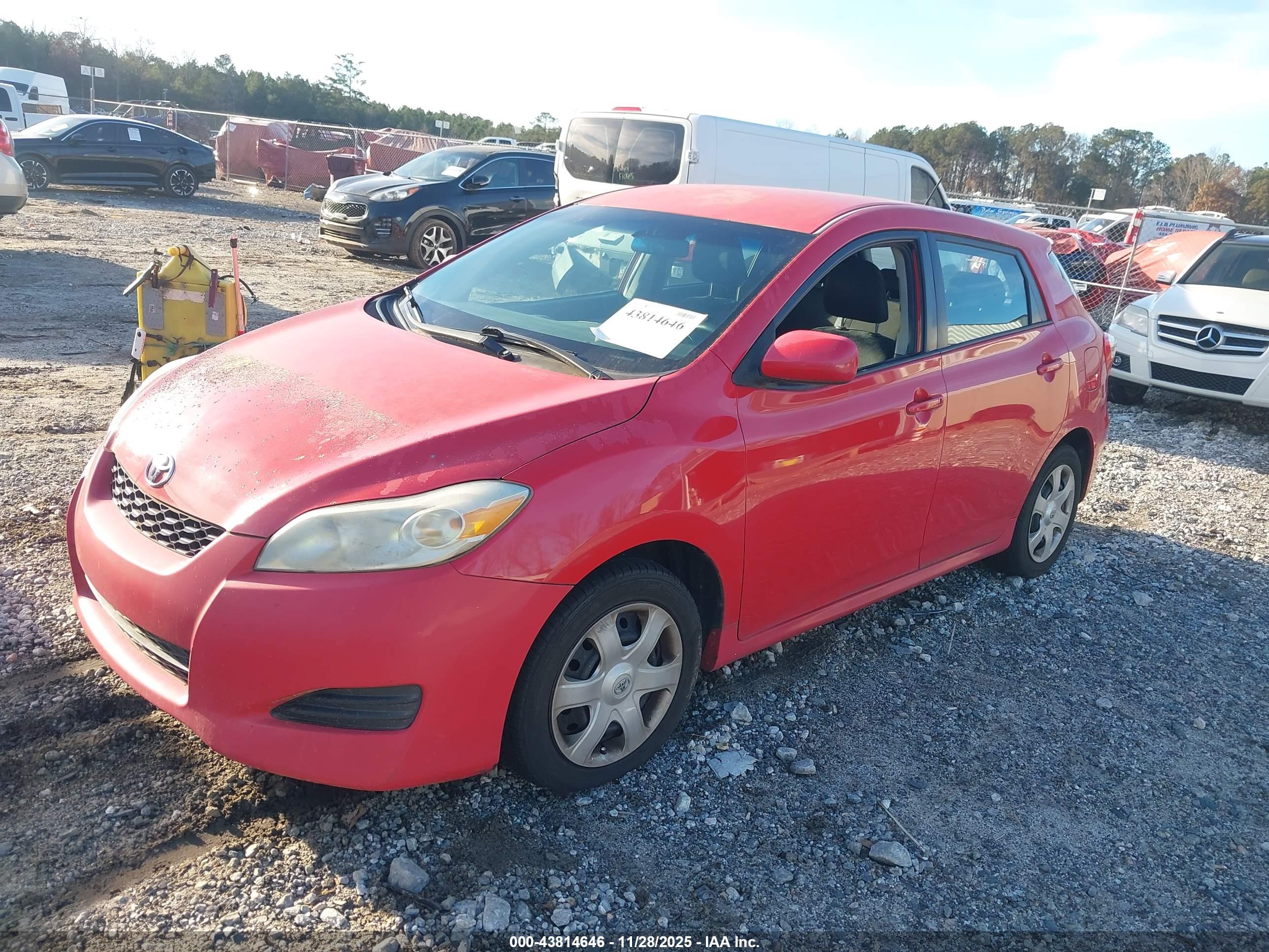 TOYOTA MATRIX image 2