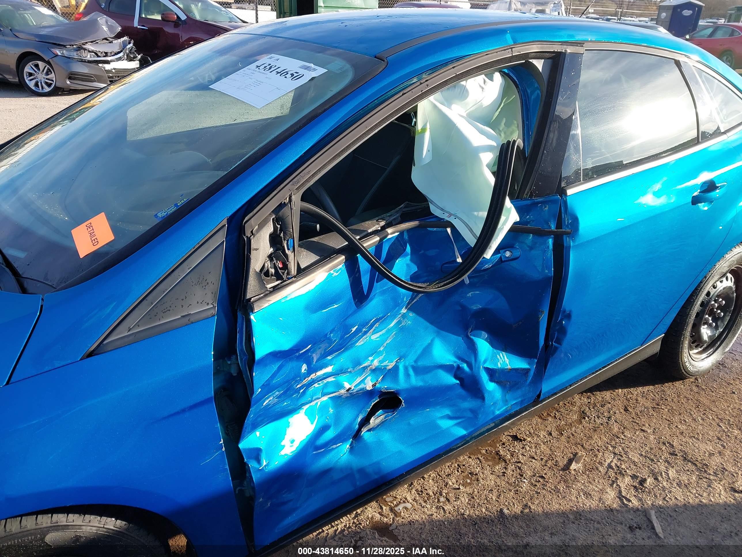 FORD FOCUS image 6