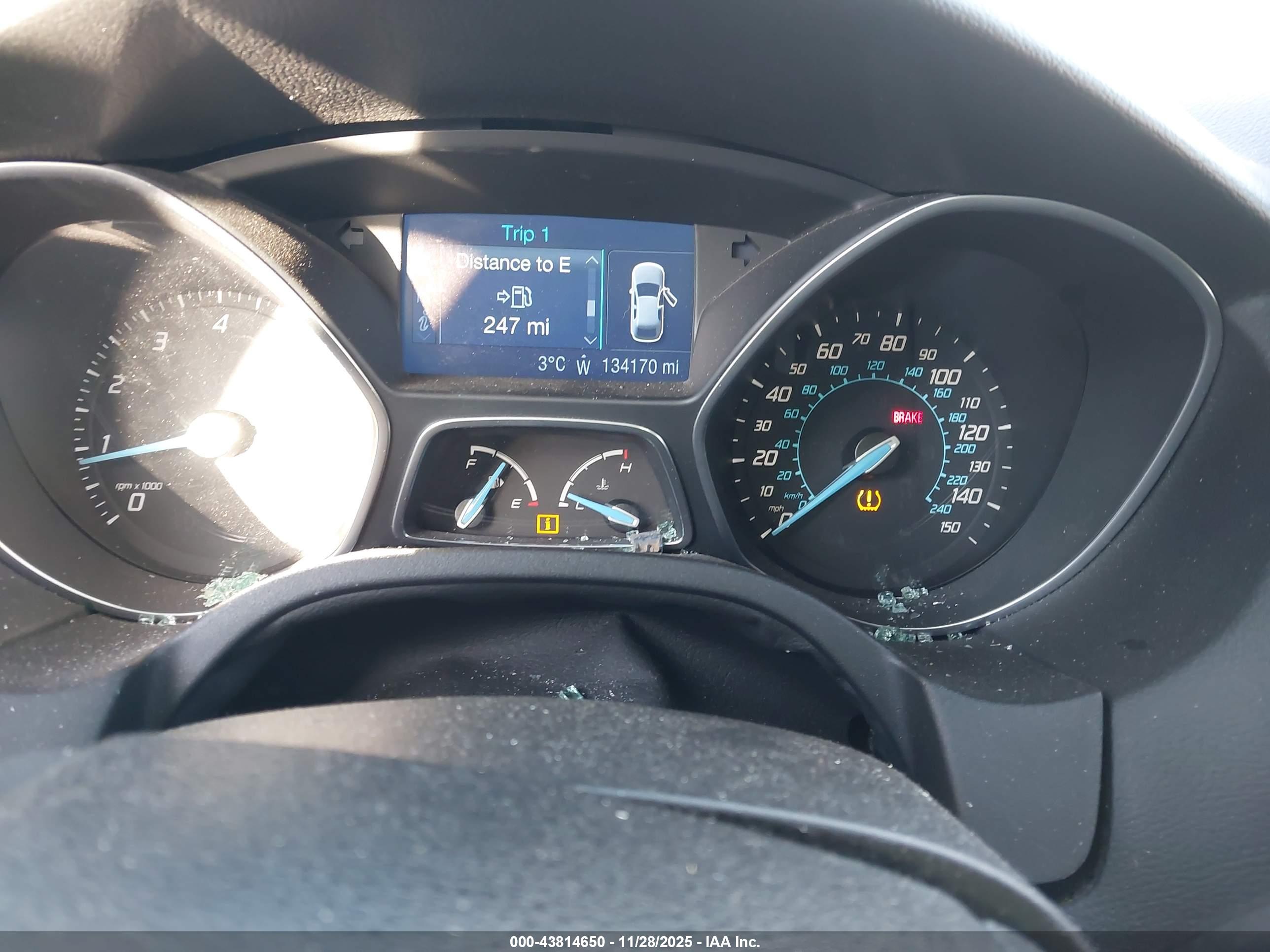 FORD FOCUS image 7