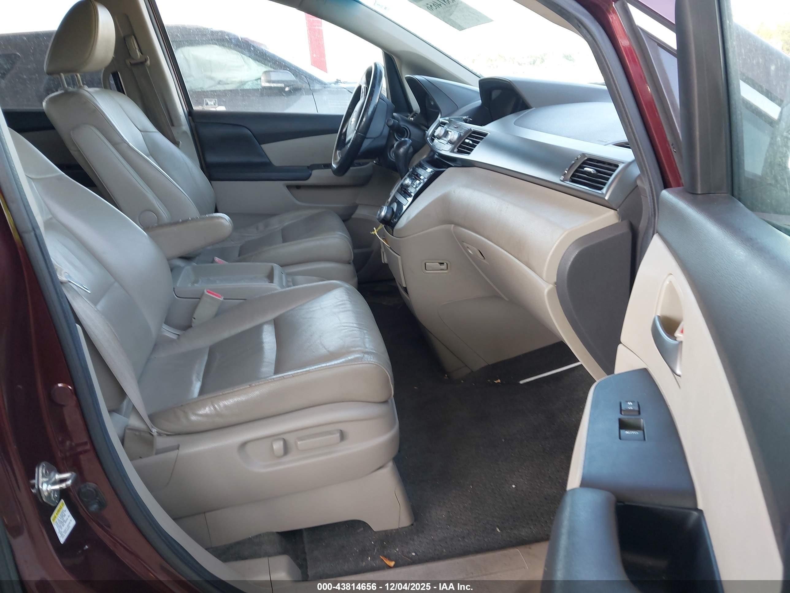 HONDA ODYSSEY image 5