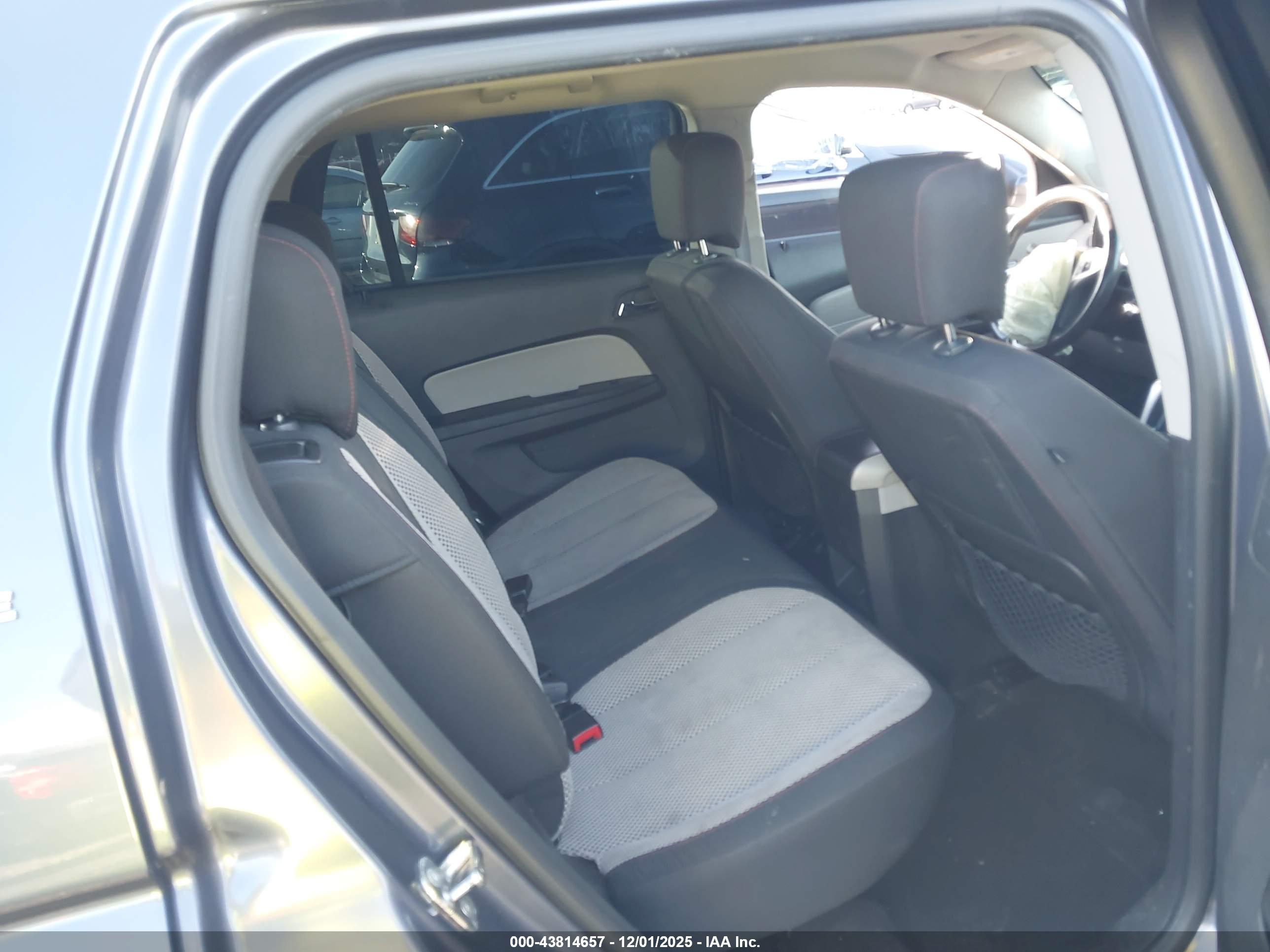 GMC TERRAIN image 8