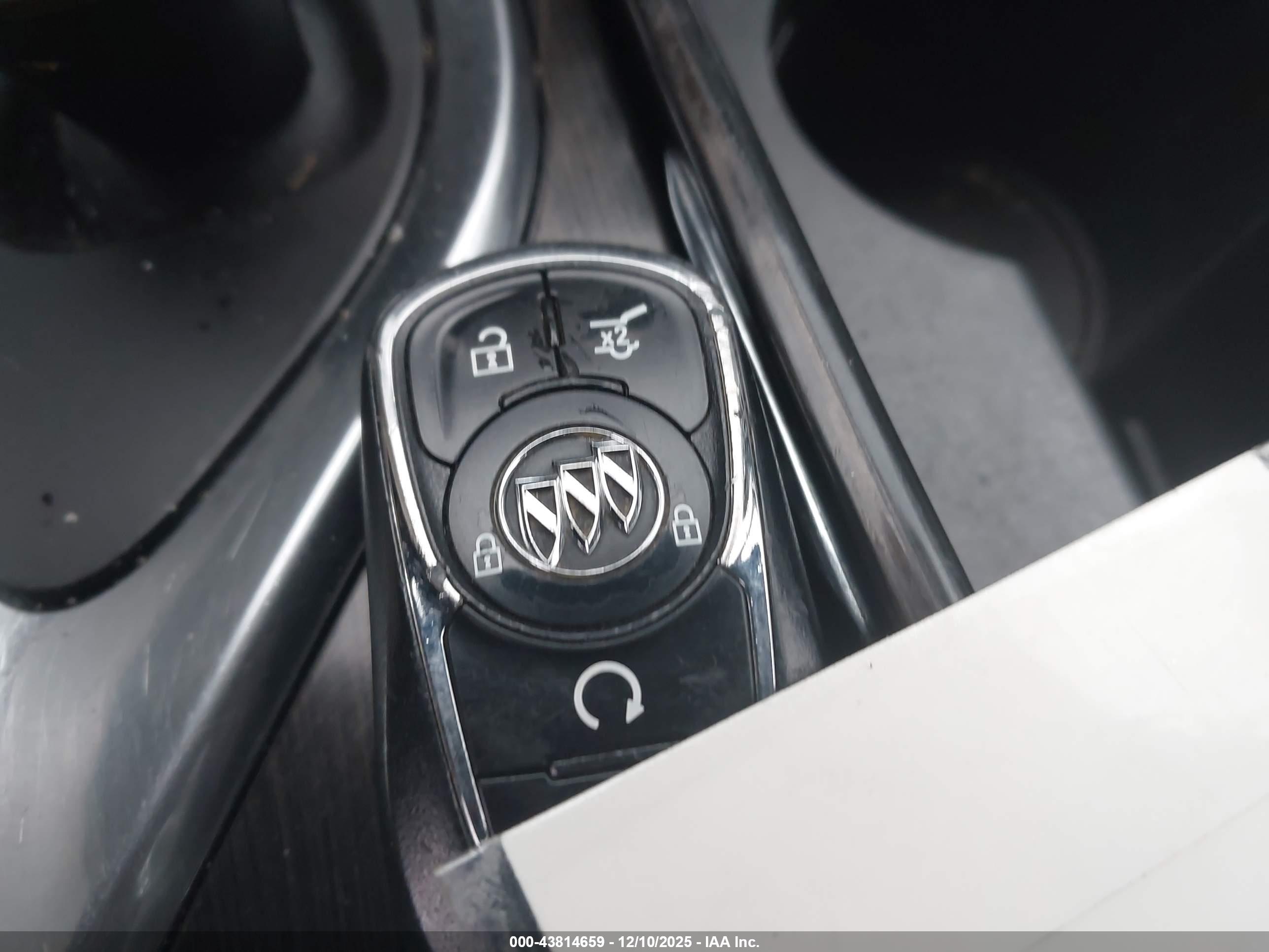 BUICK ENCLAVE image 11