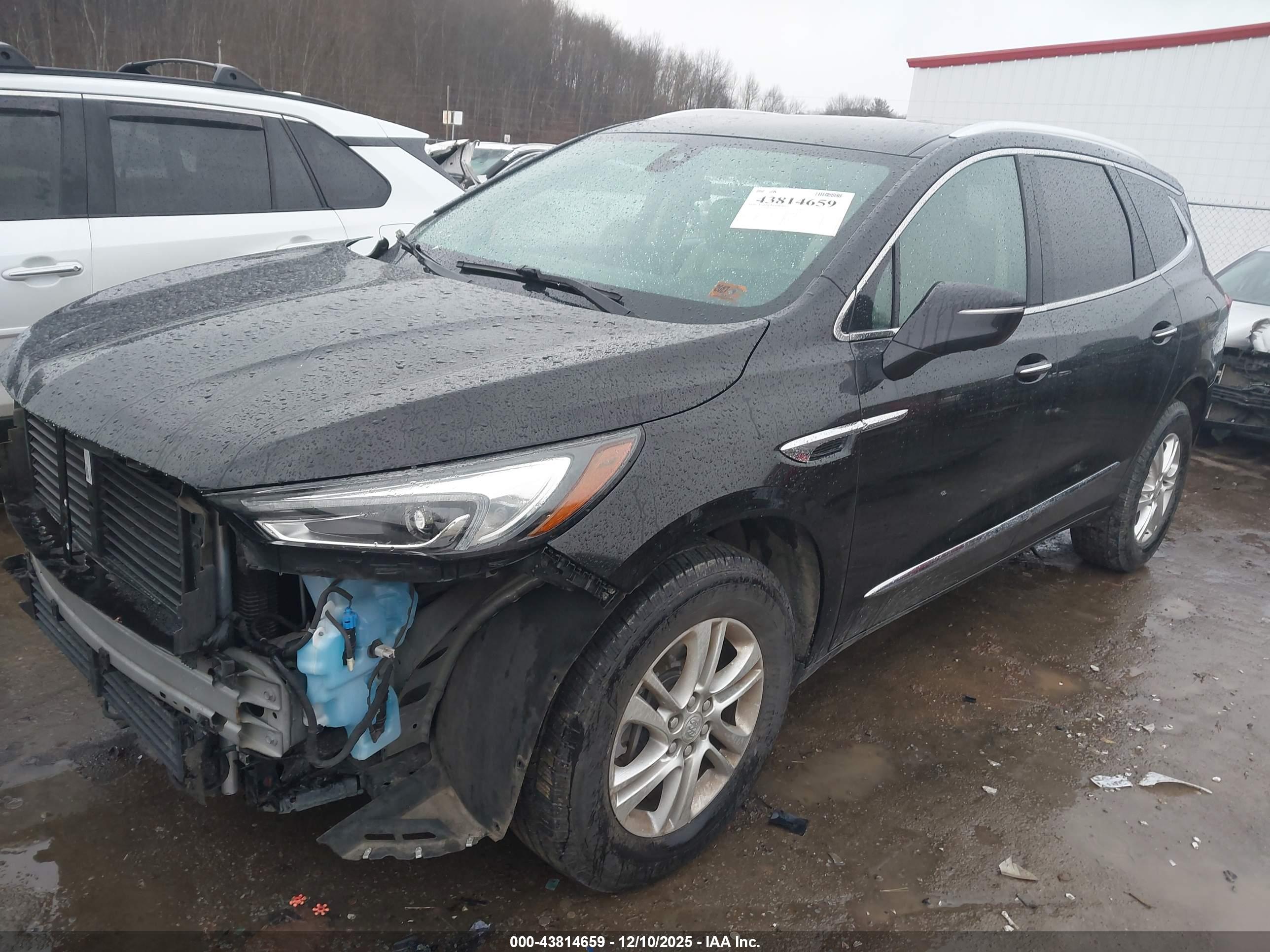 BUICK ENCLAVE image 2