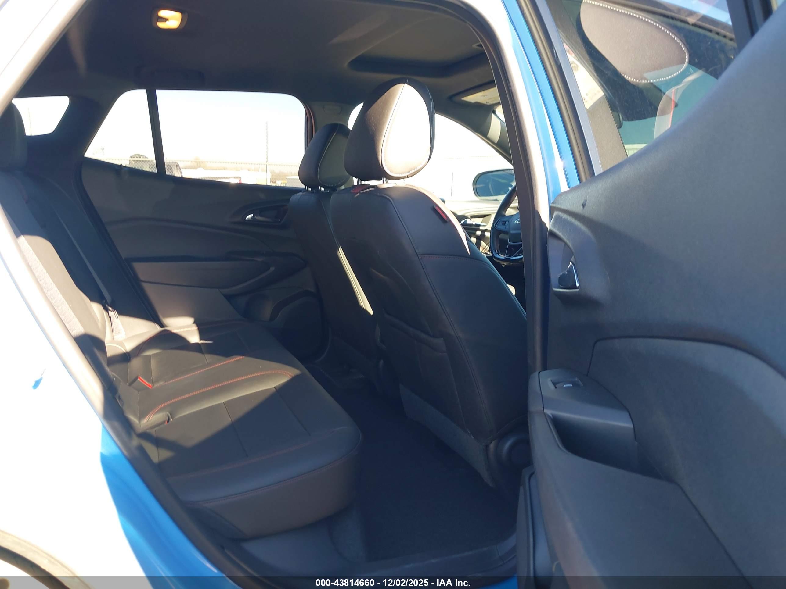 CHEVROLET TRAX image 8