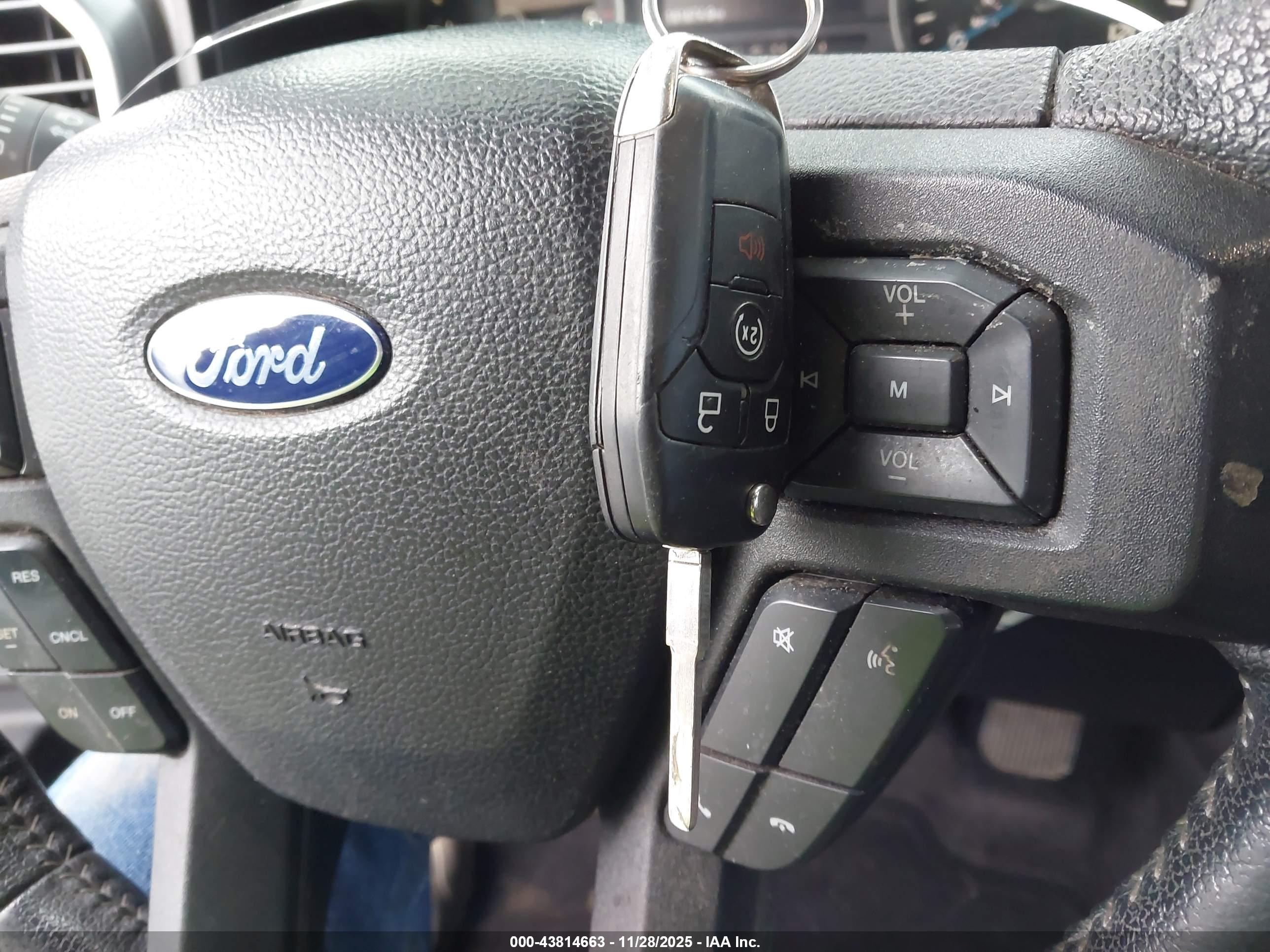 FORD F-150 image 11