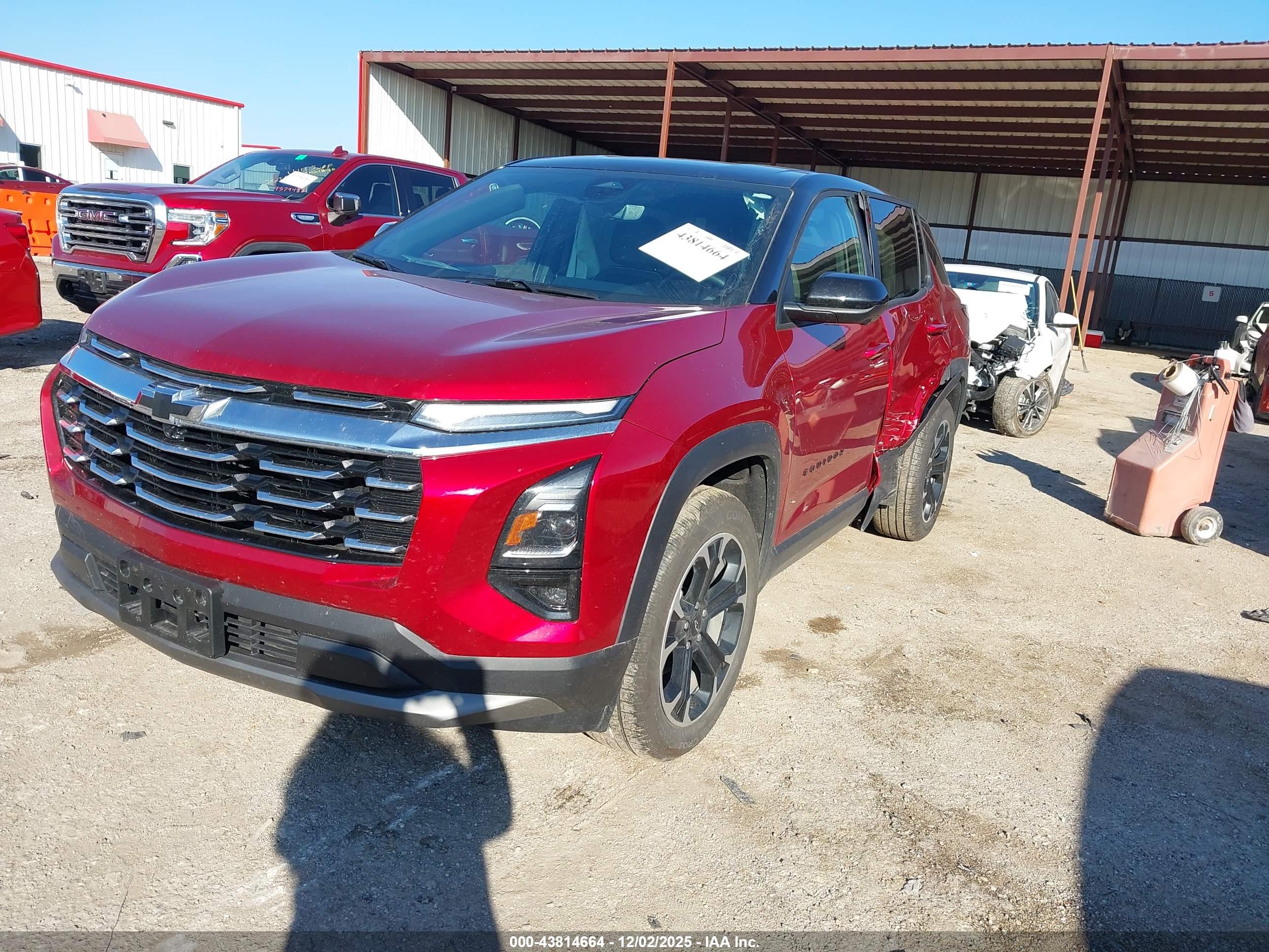 CHEVROLET EQUINOX image 2