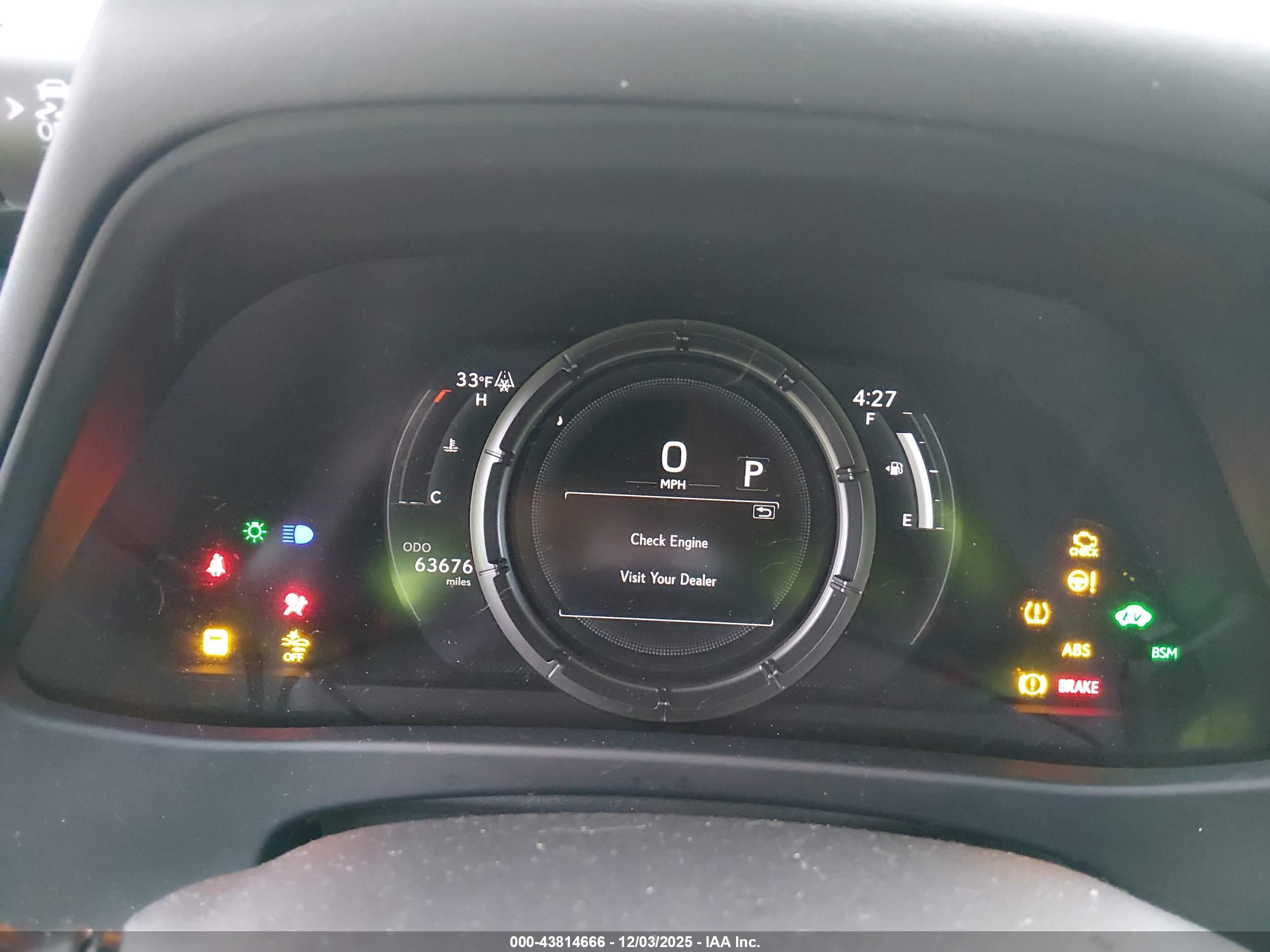 LEXUS UX image 7