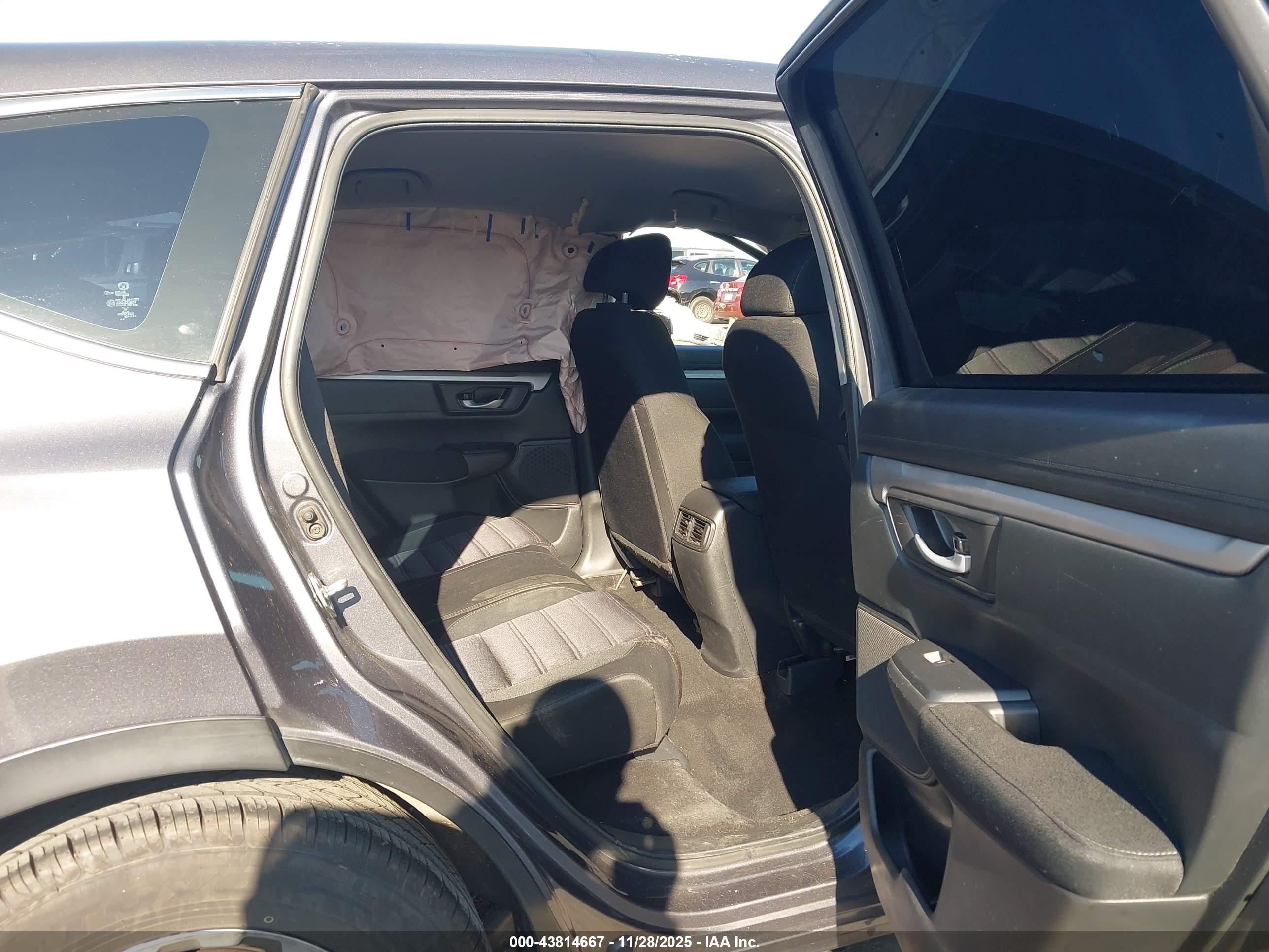 HONDA CR-V image 8
