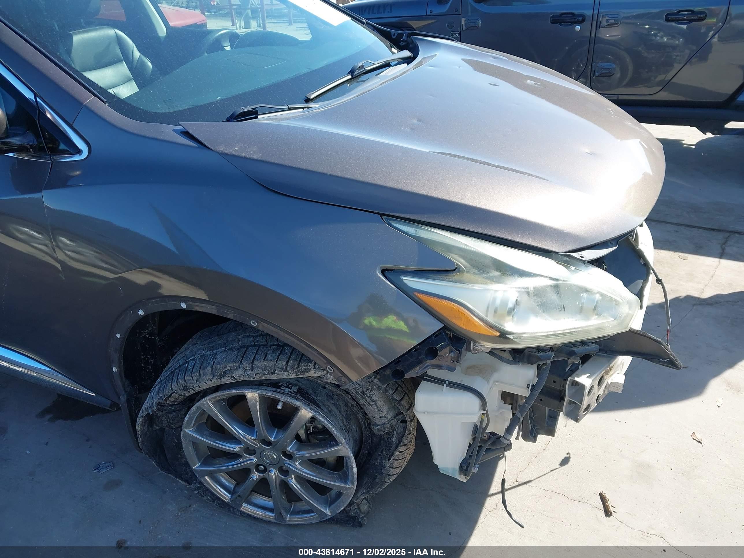 NISSAN MURANO image 6