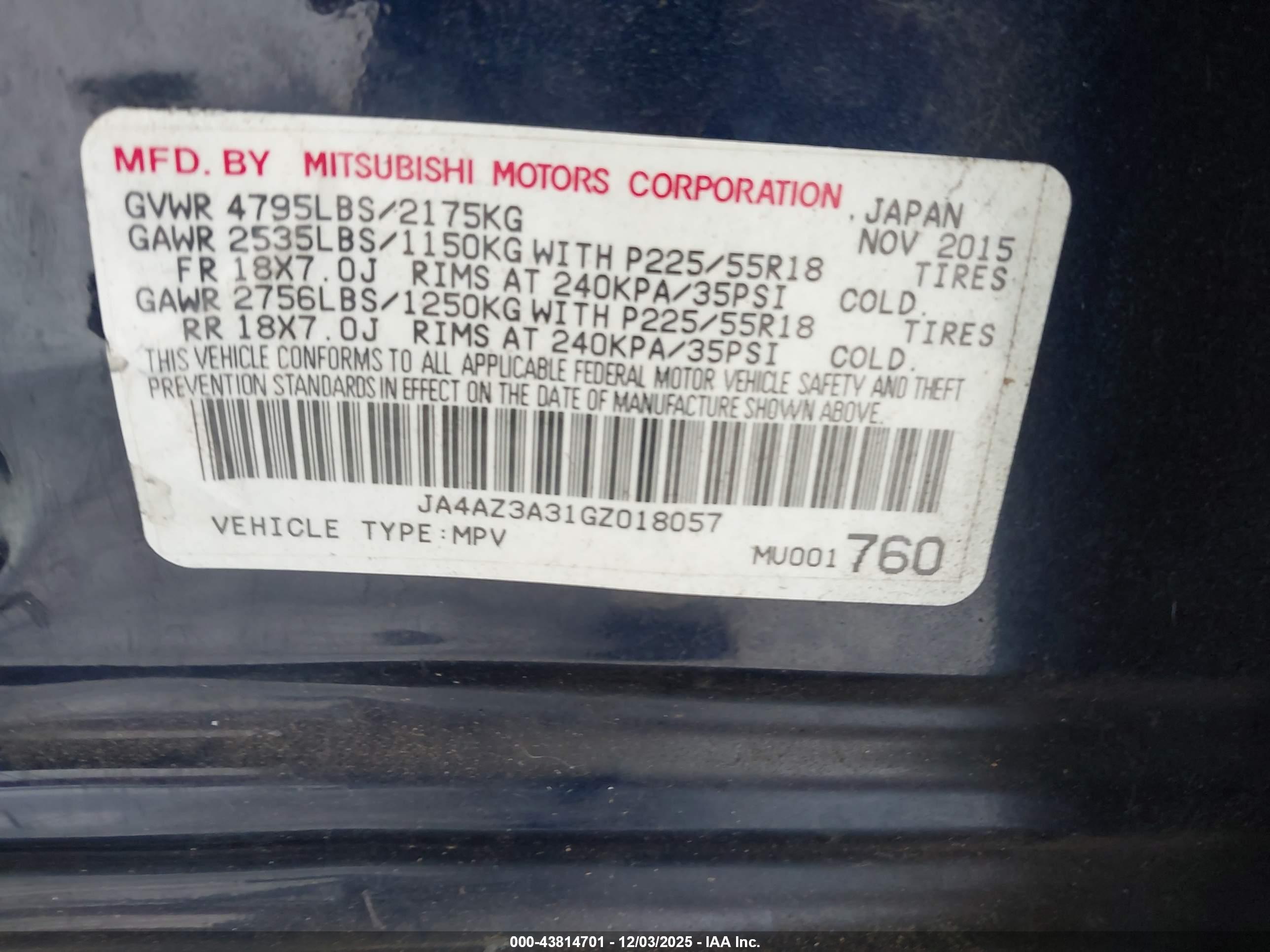 MITSUBISHI OUTLANDER image 9