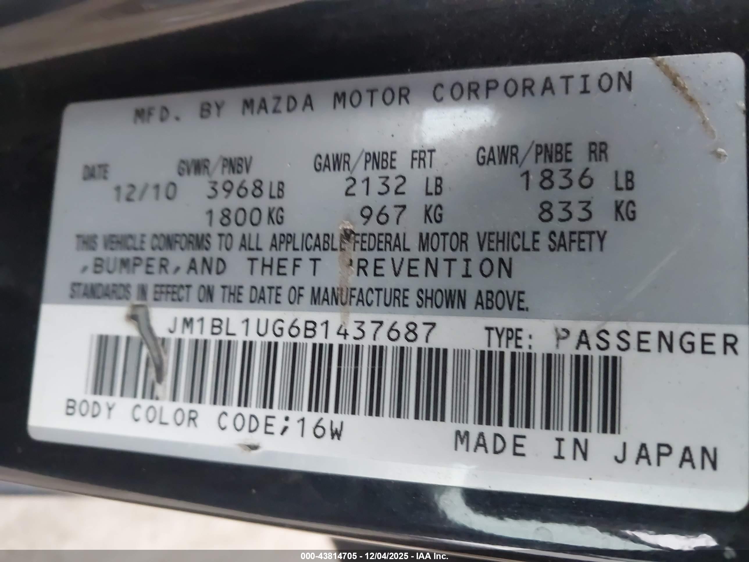 MAZDA MAZDA3 image 9