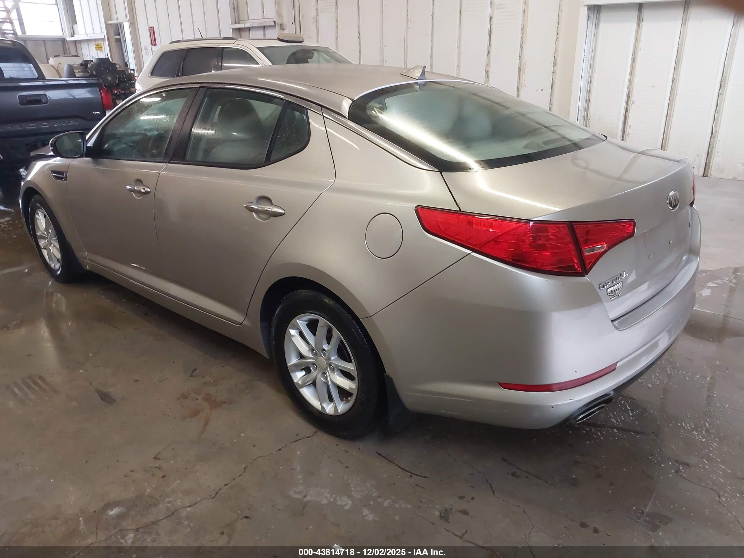 KIA OPTIMA image 3