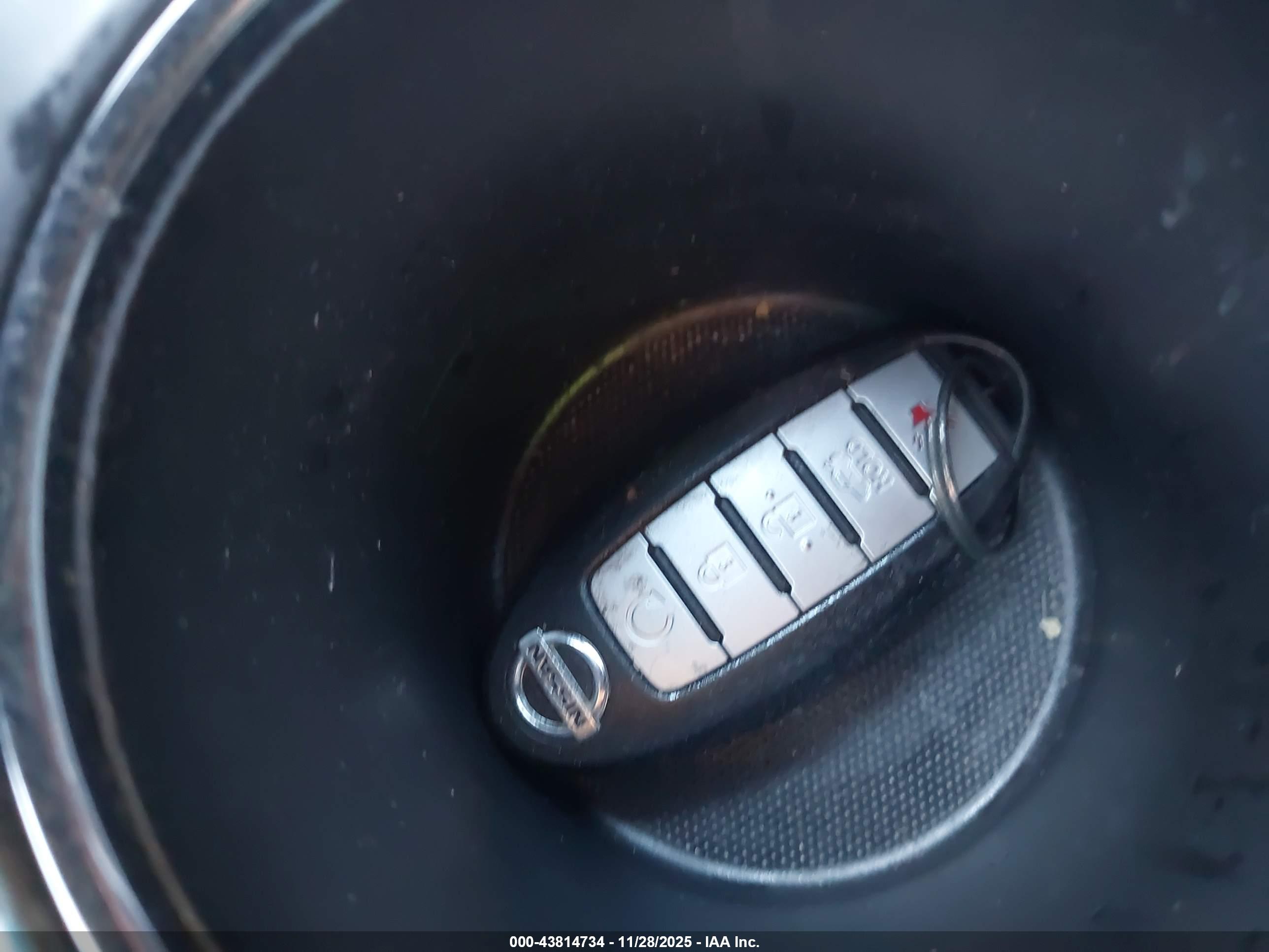 NISSAN ALTIMA image 11