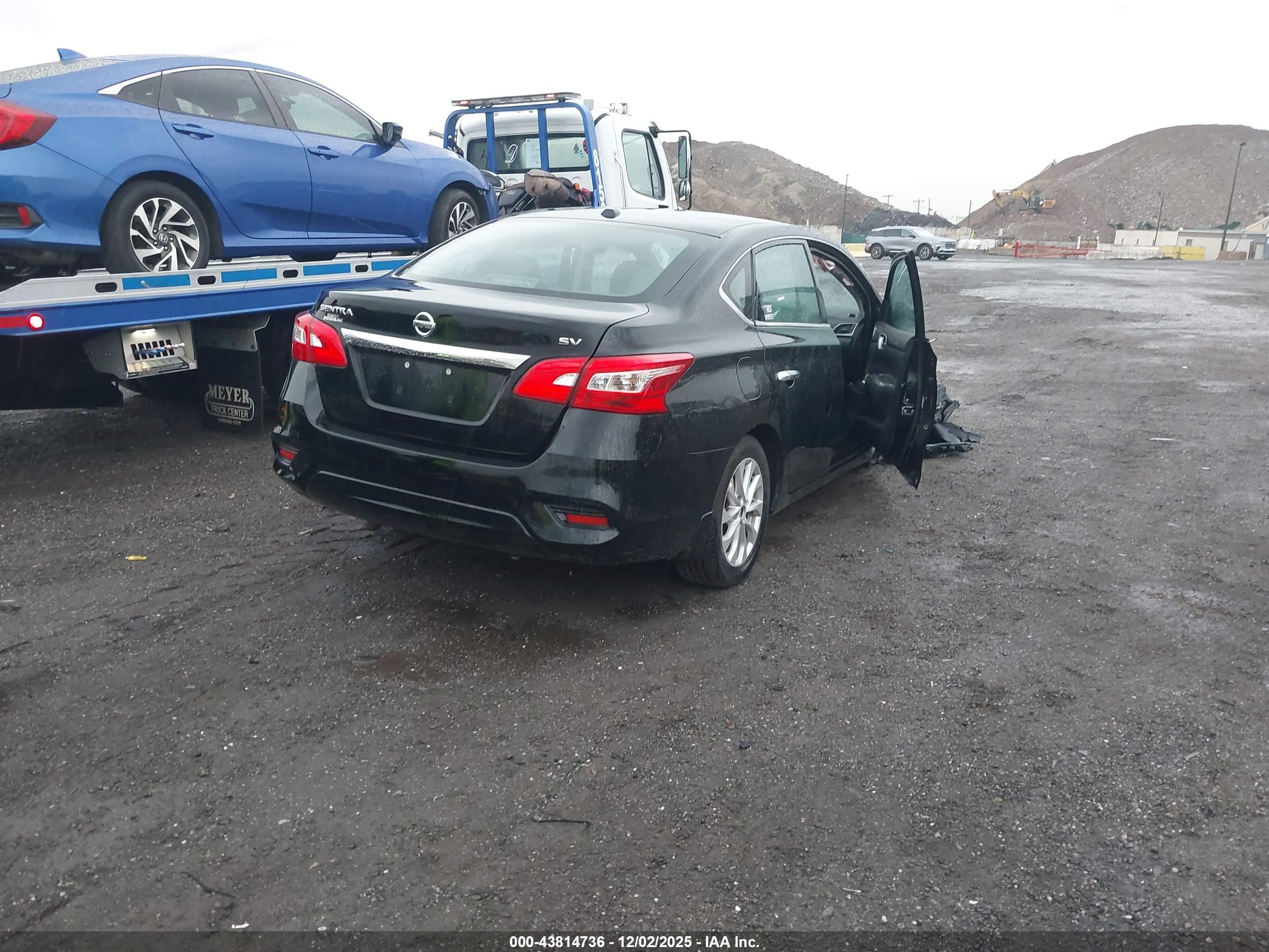 NISSAN SENTRA image 4